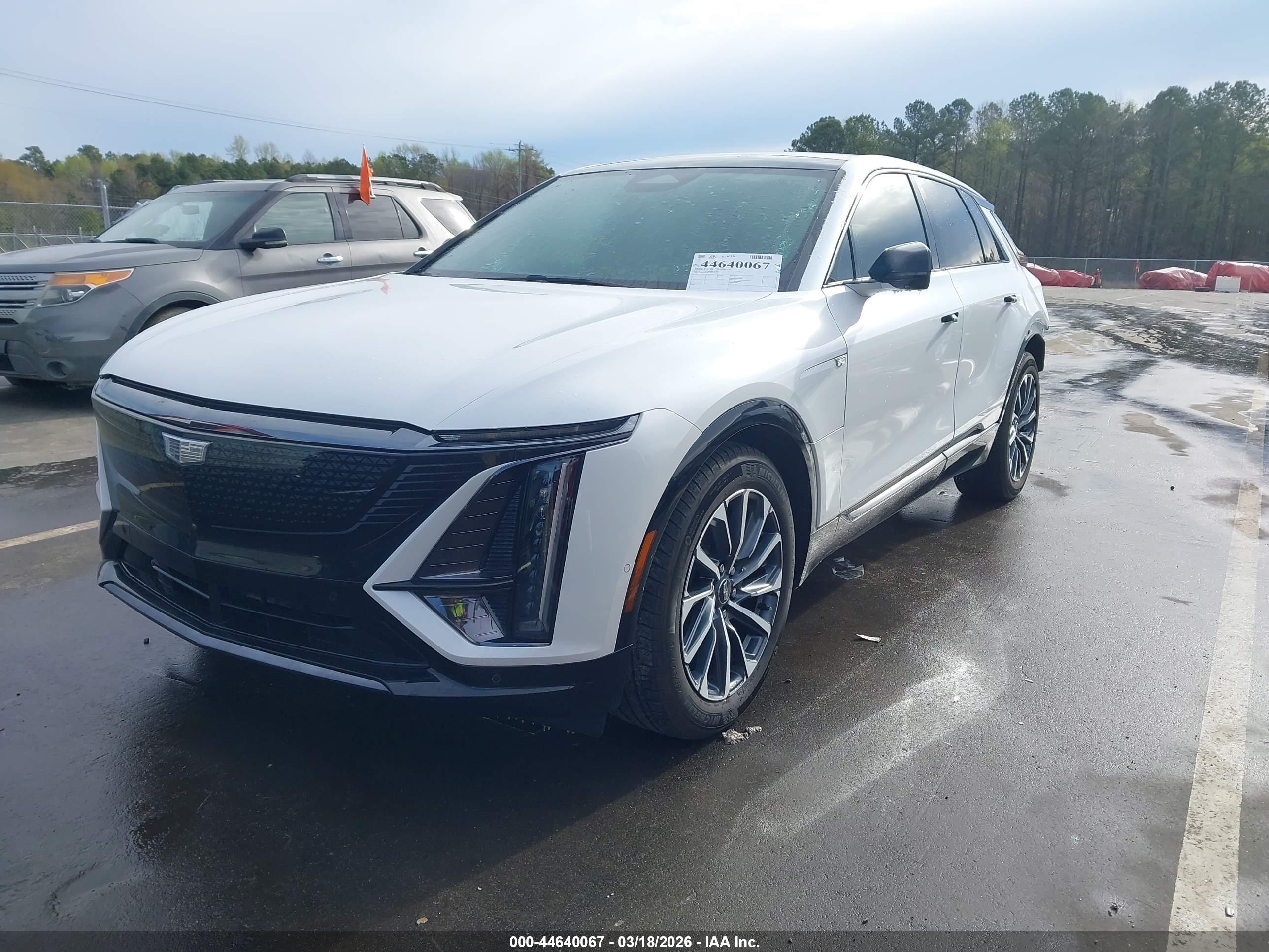 CADILLAC LYRIQ image 2