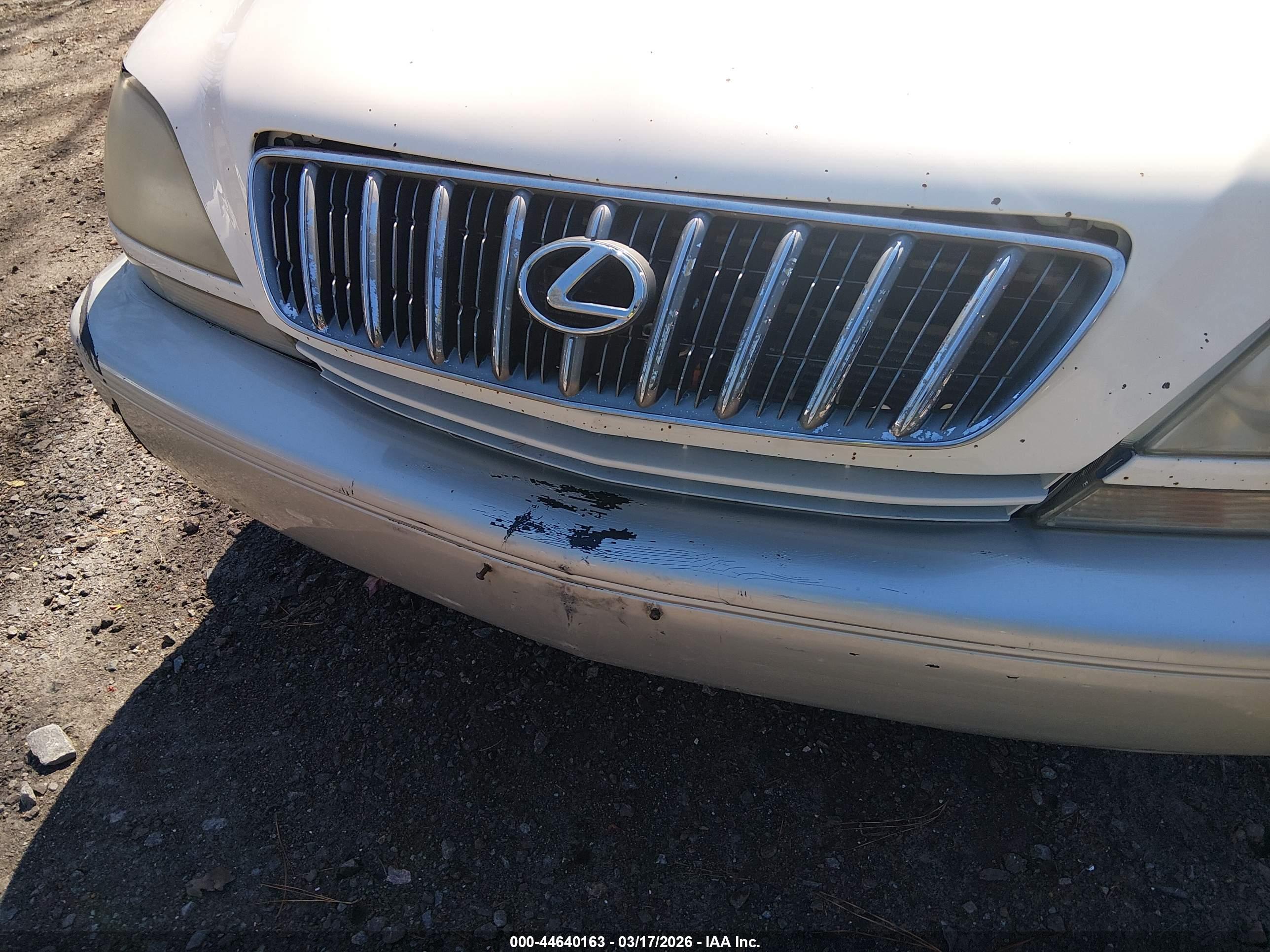 LEXUS RX image 6