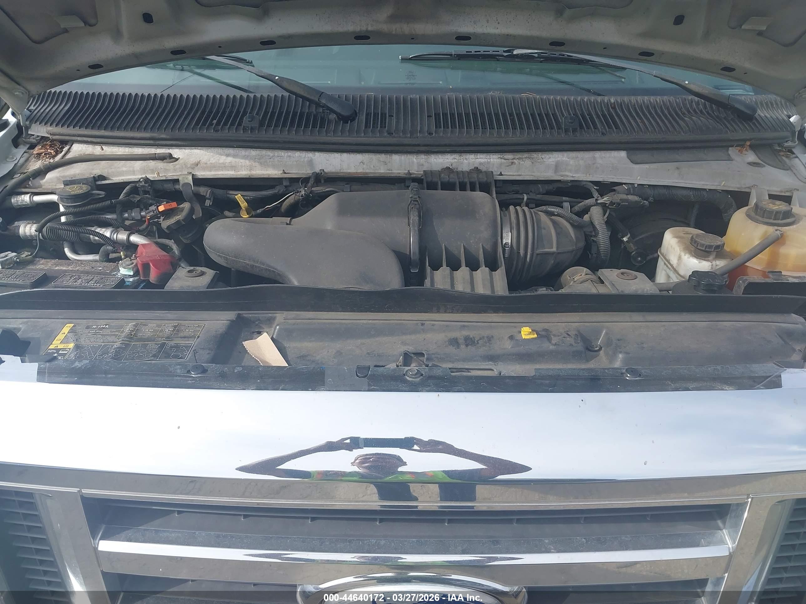 FORD E-350 image 10