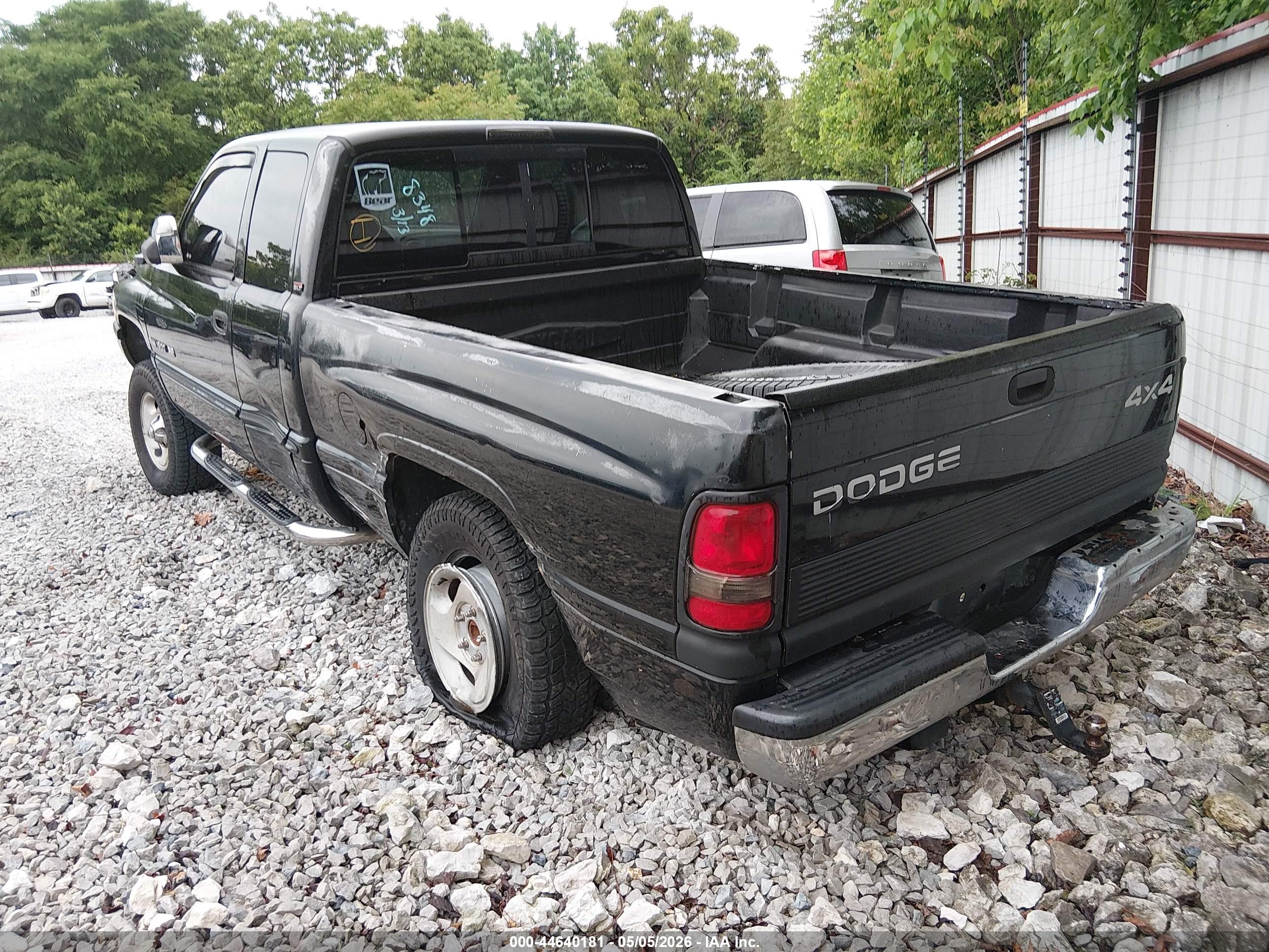 DODGE RAM image 3