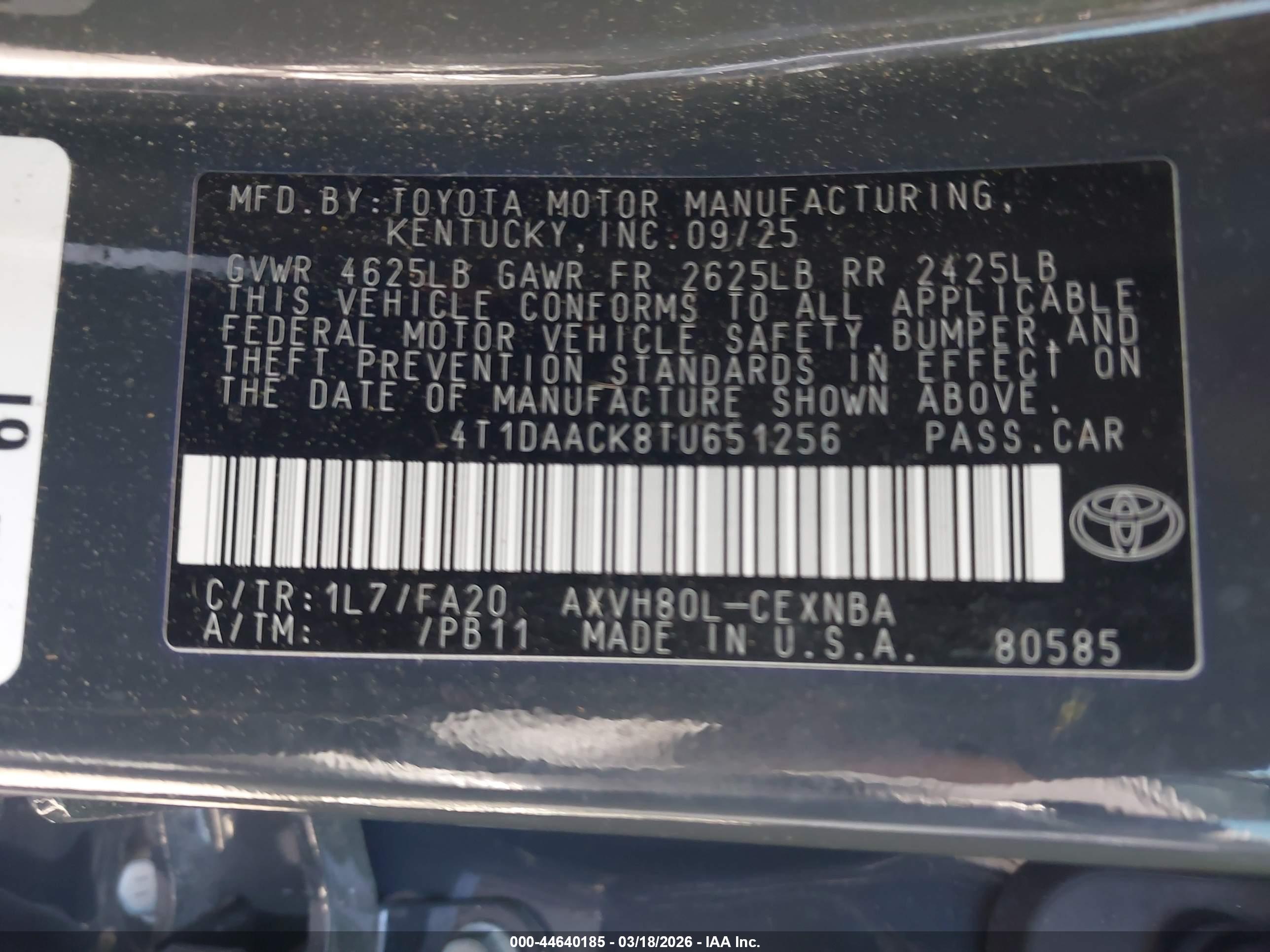 TOYOTA CAMRY image 9