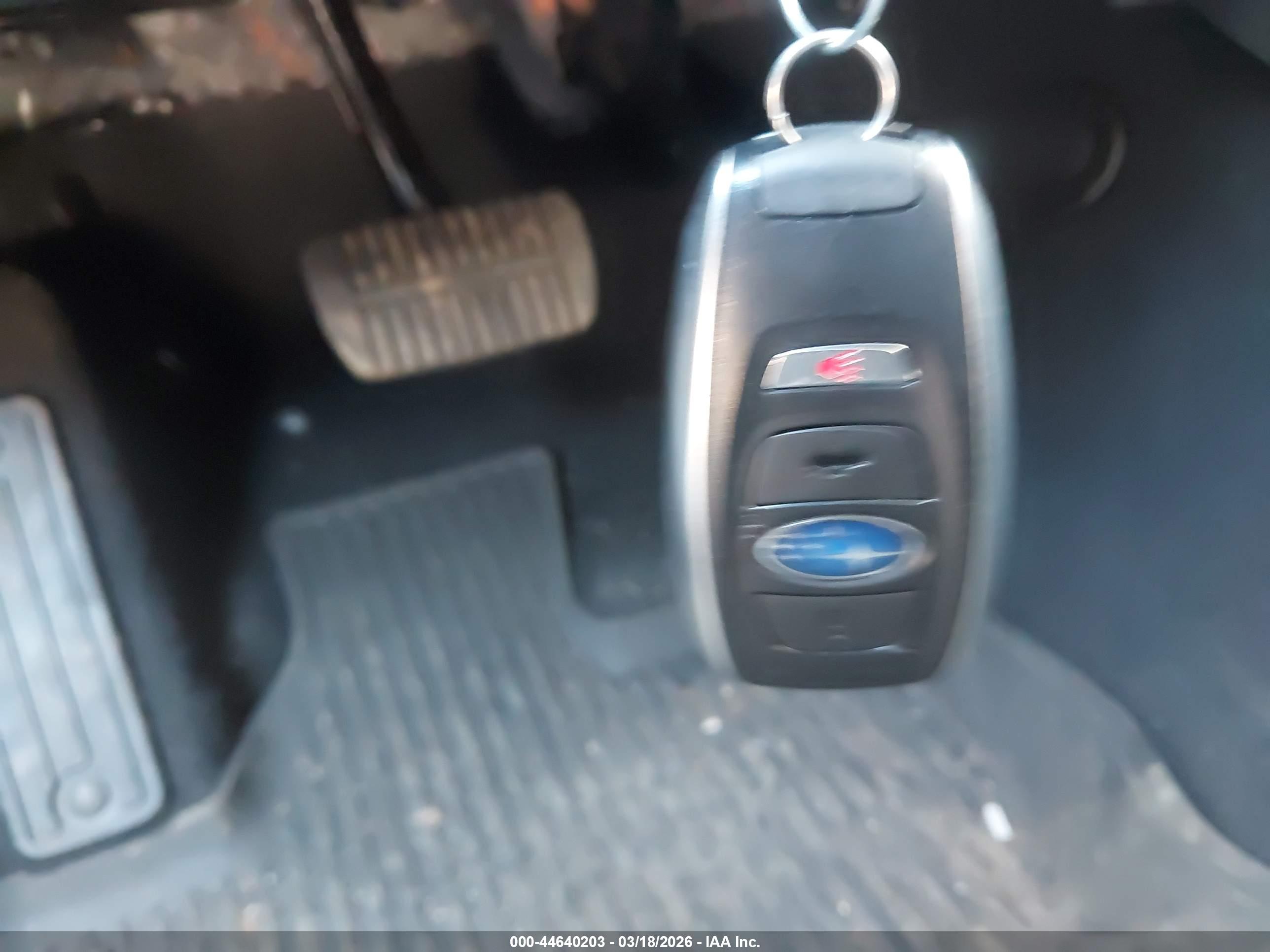 SUBARU OUTBACK image 11