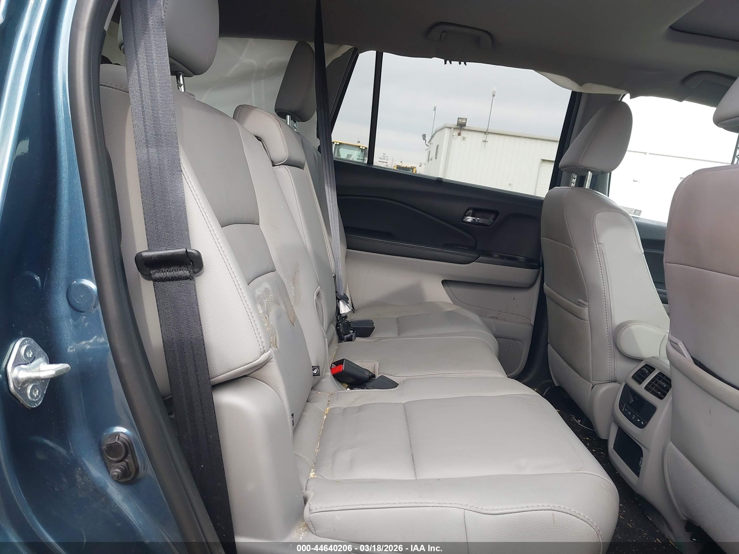HONDA PILOT image 8