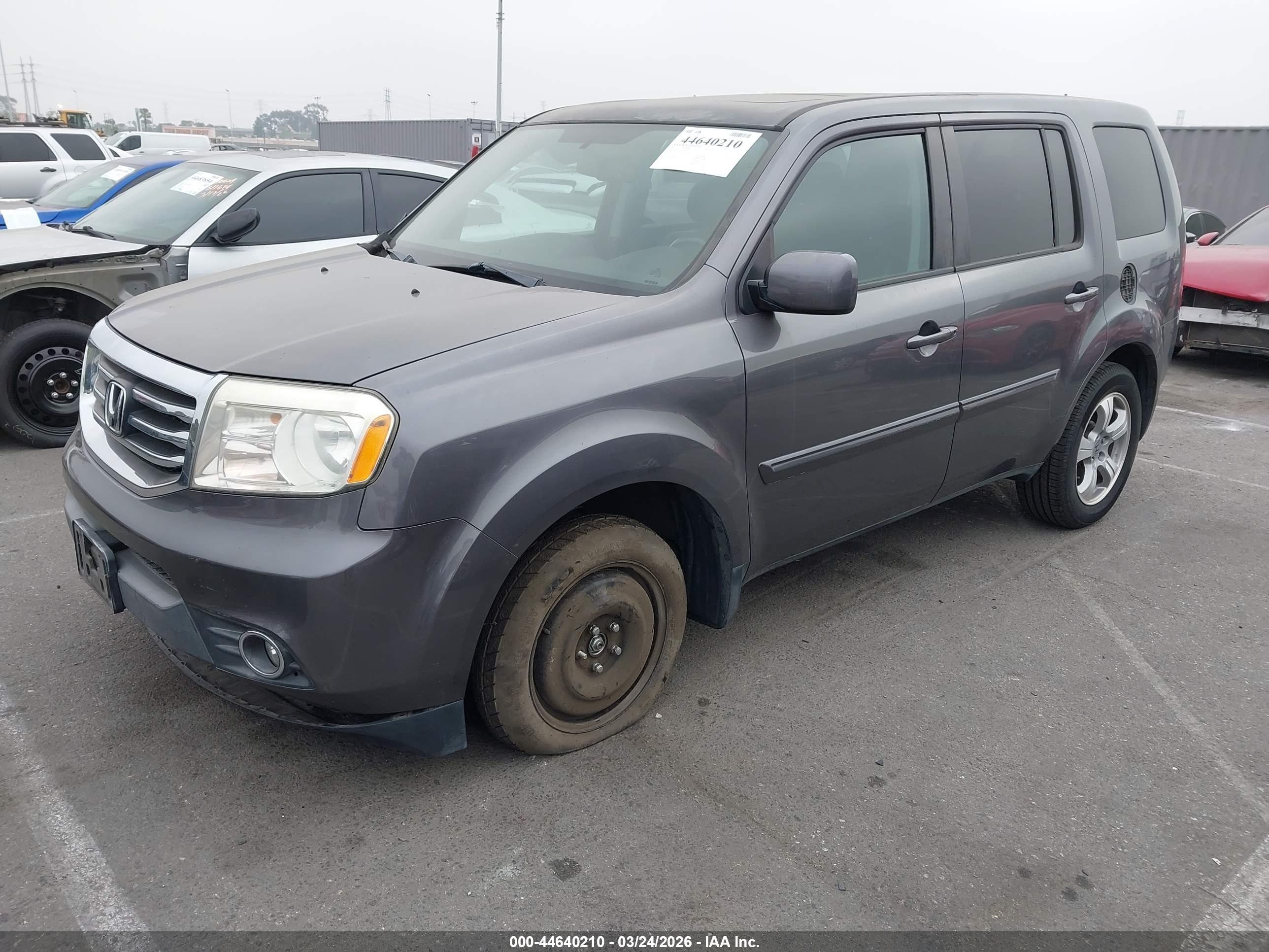 HONDA PILOT image 2