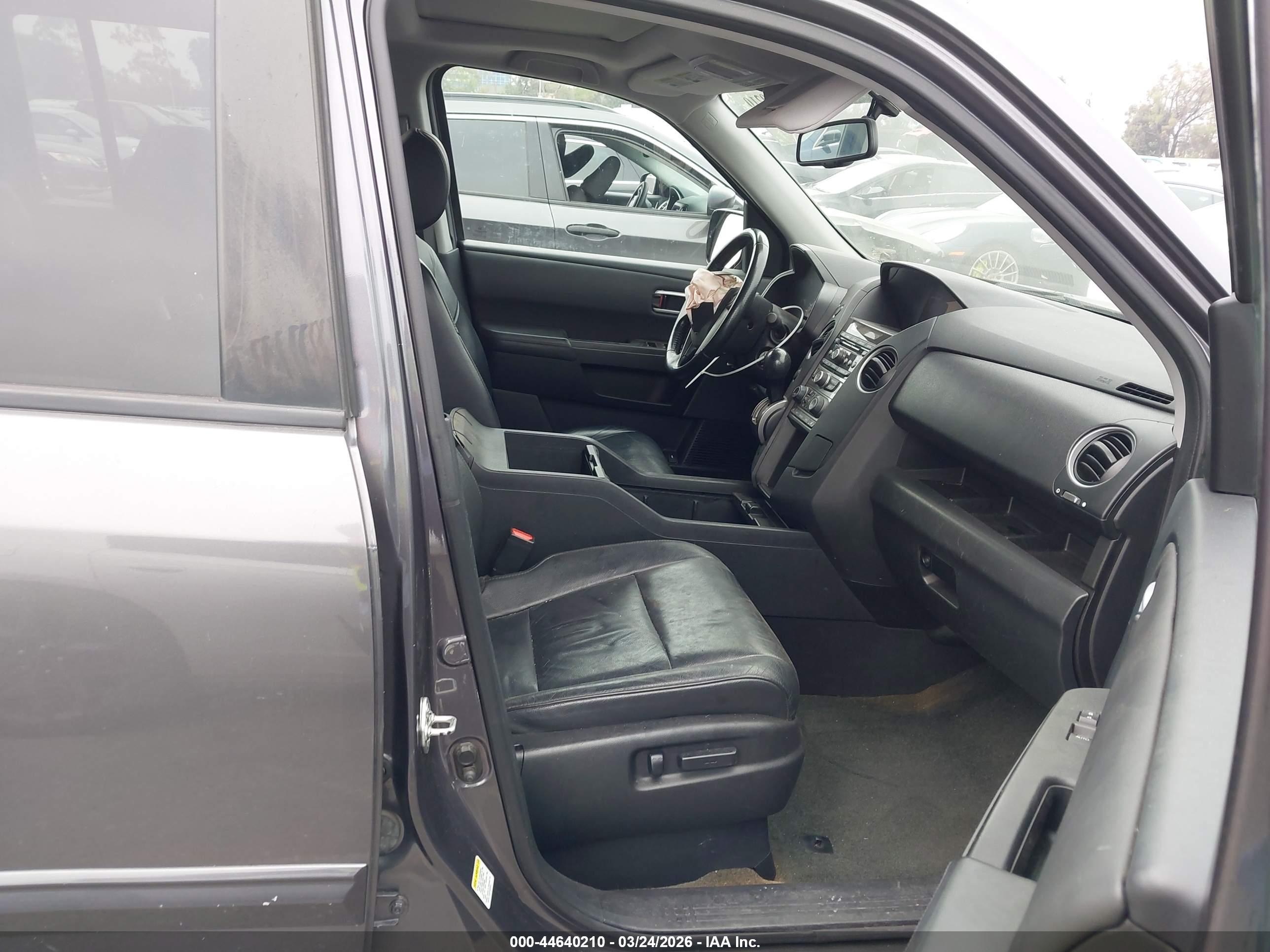 HONDA PILOT image 5