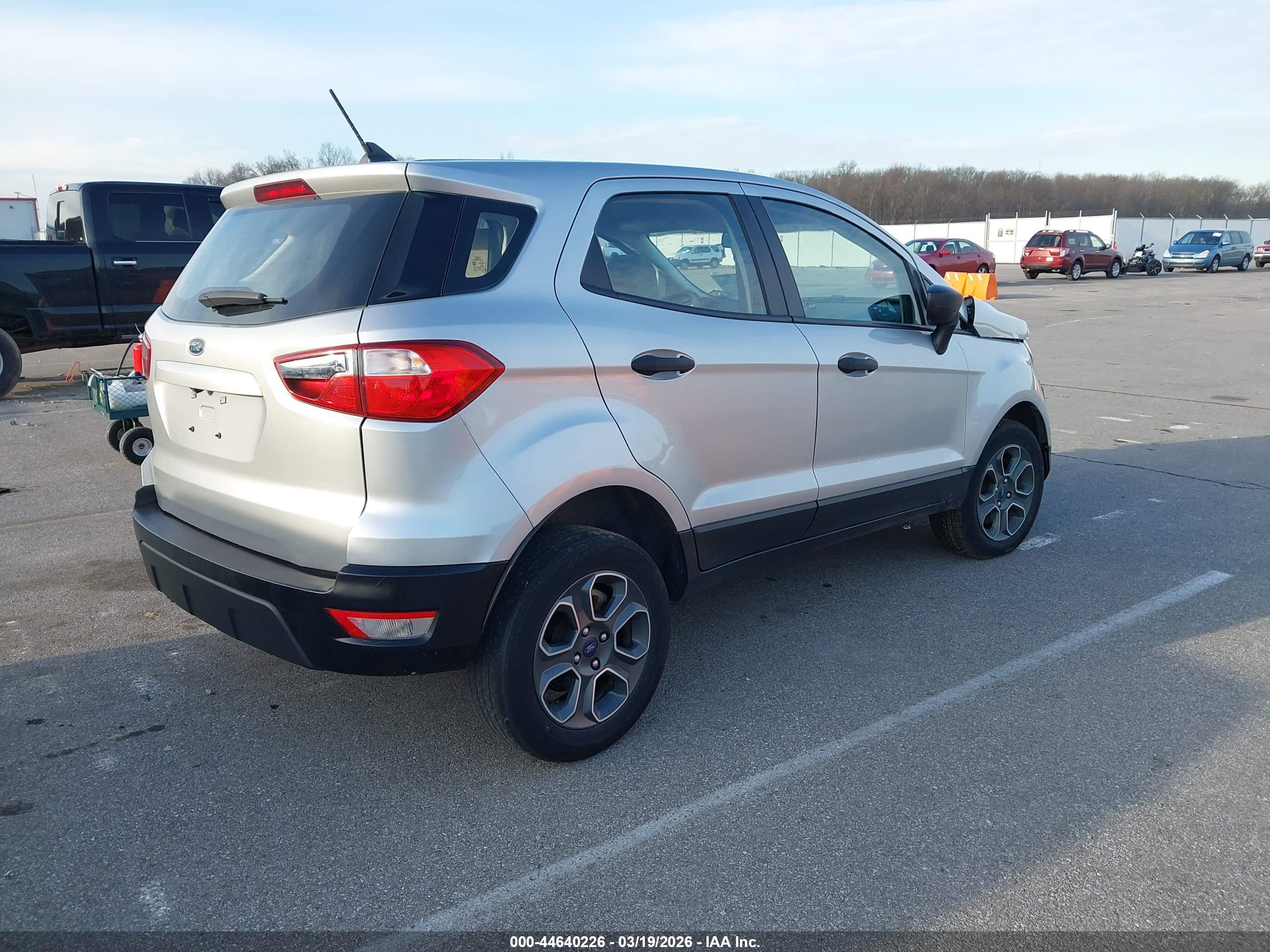 FORD ECOSPORT image 4