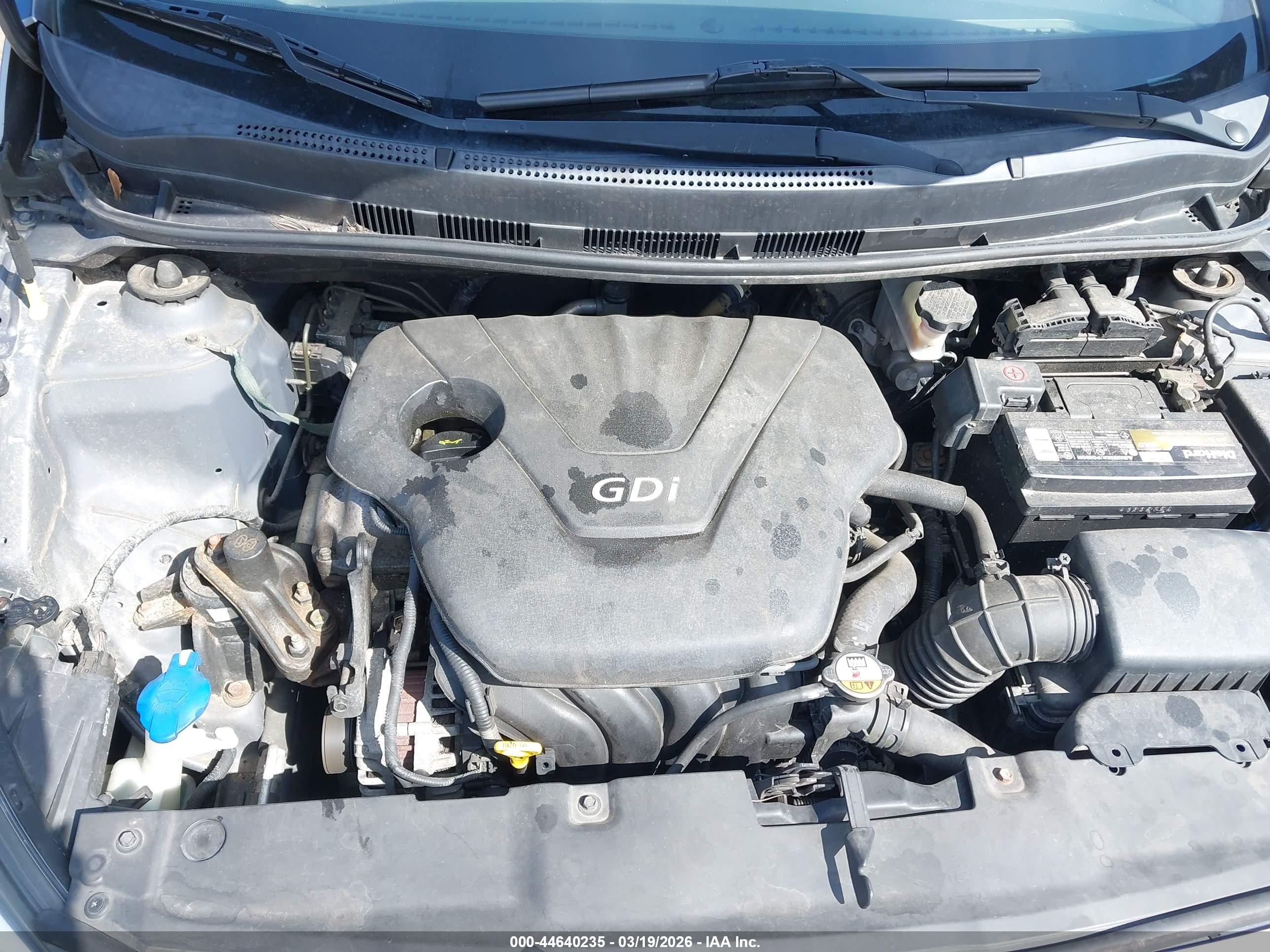 HYUNDAI ACCENT image 10