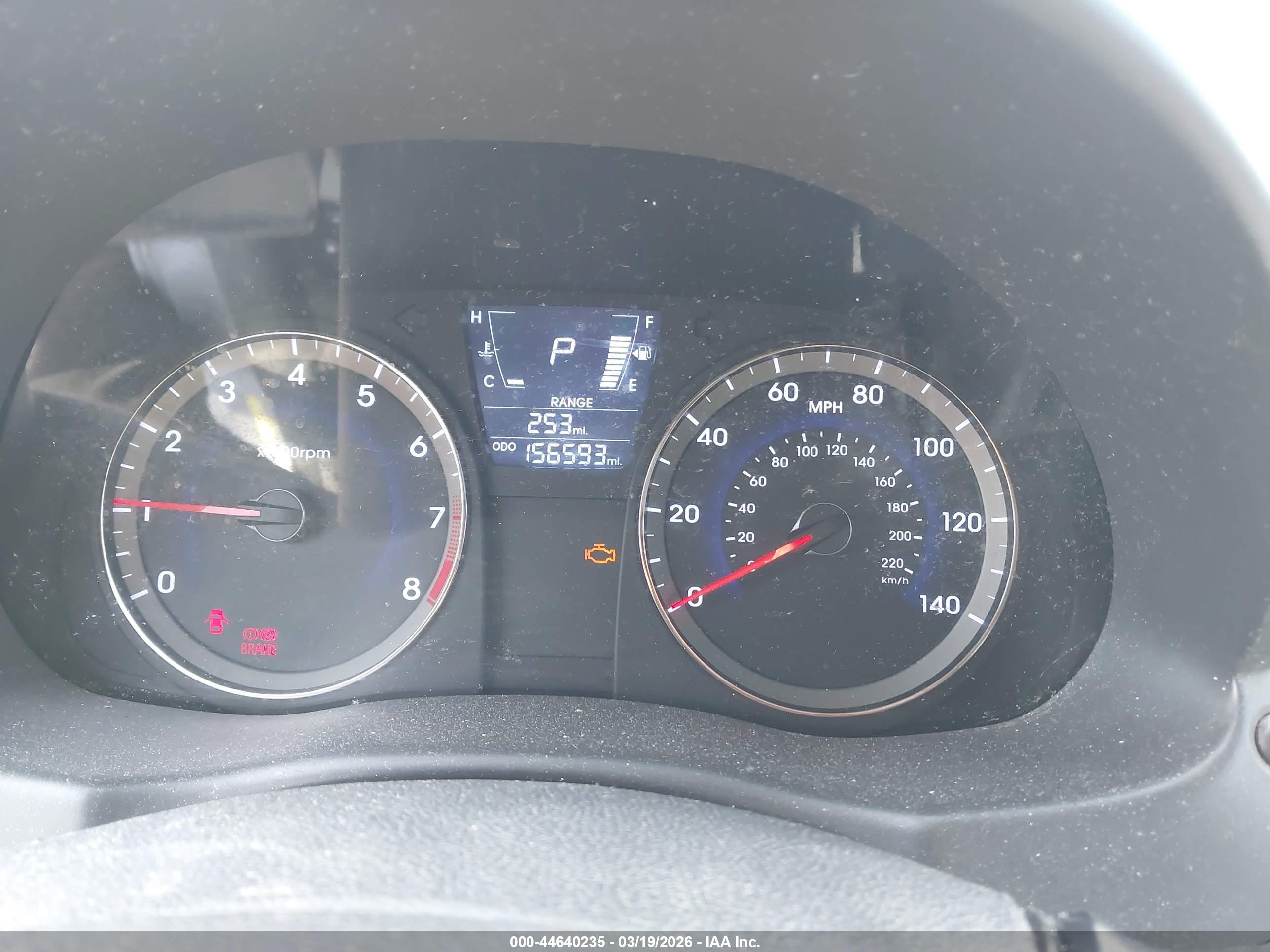 HYUNDAI ACCENT image 7