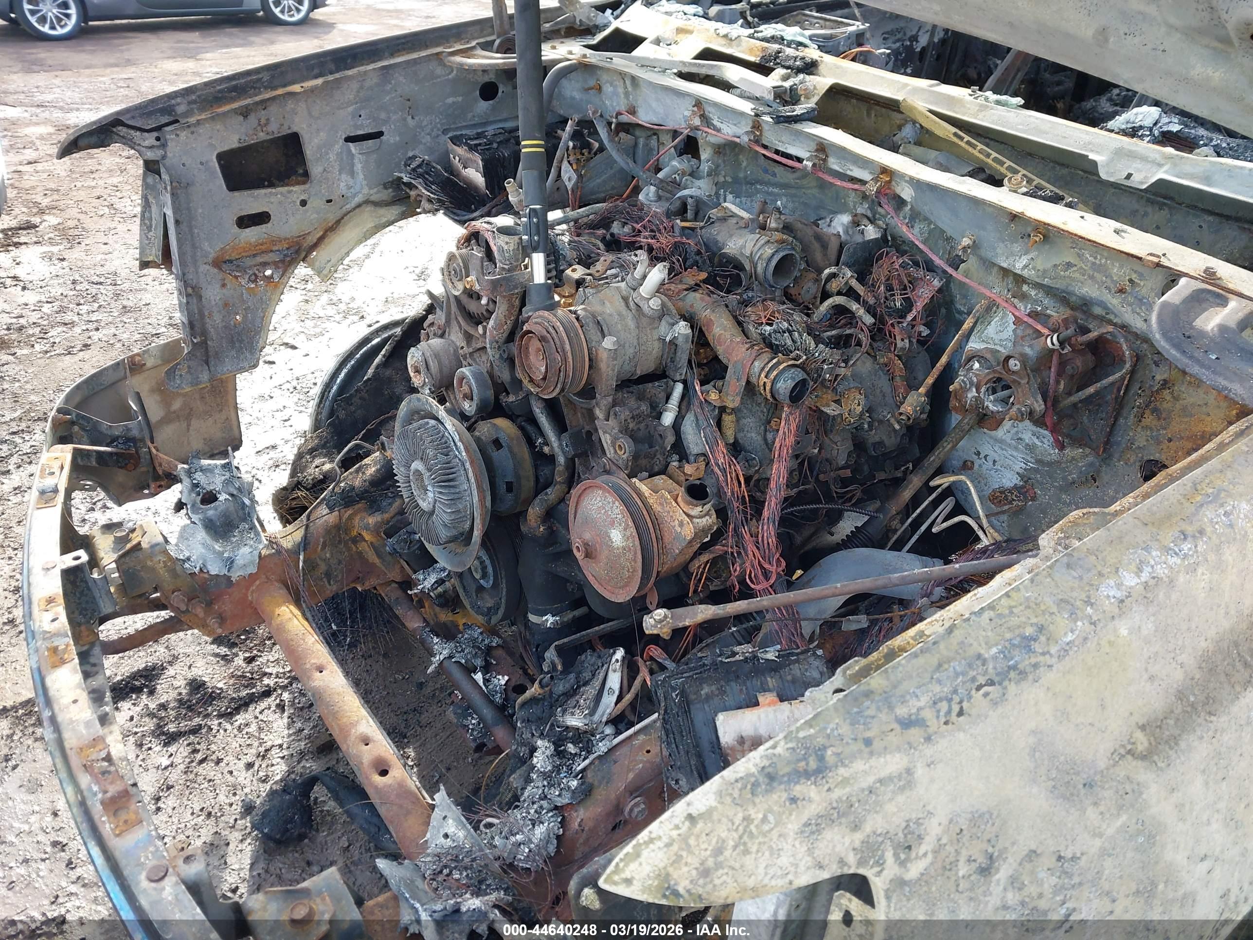 GMC SIERRA image 6