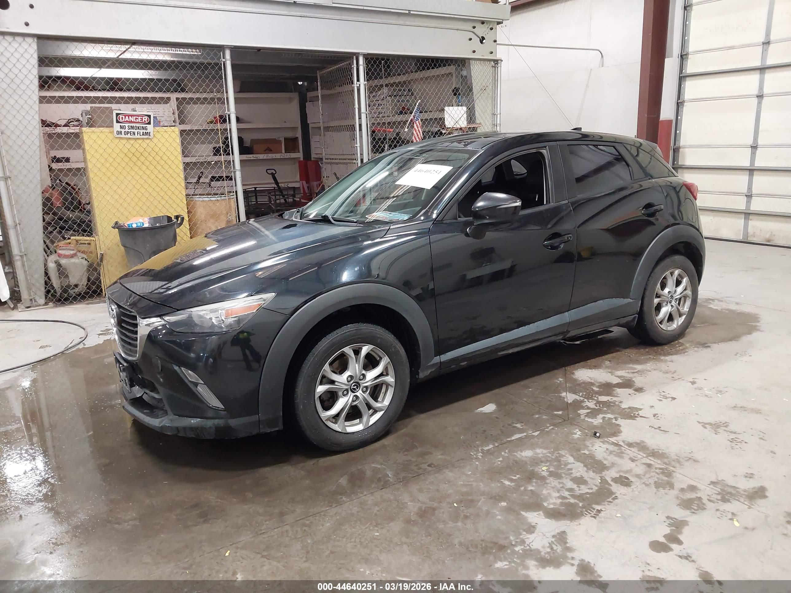 MAZDA CX-3 image 2