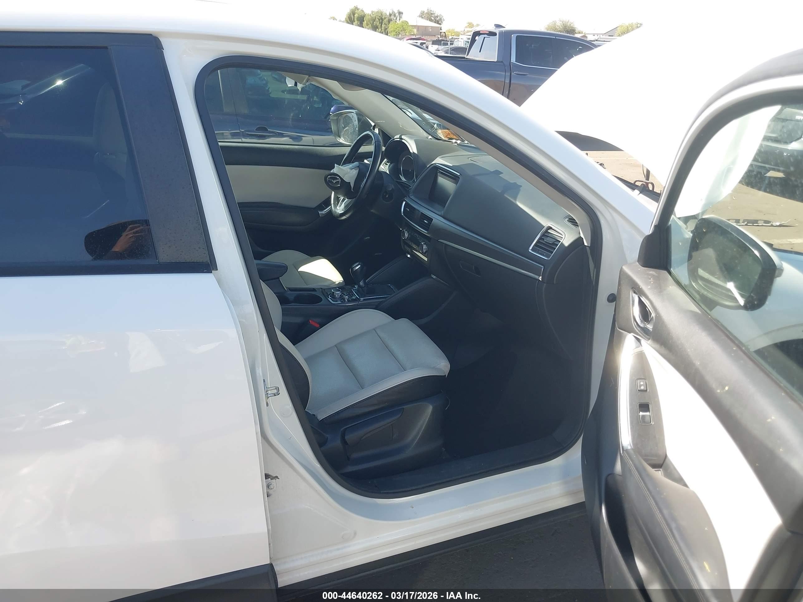 MAZDA CX-5 image 5