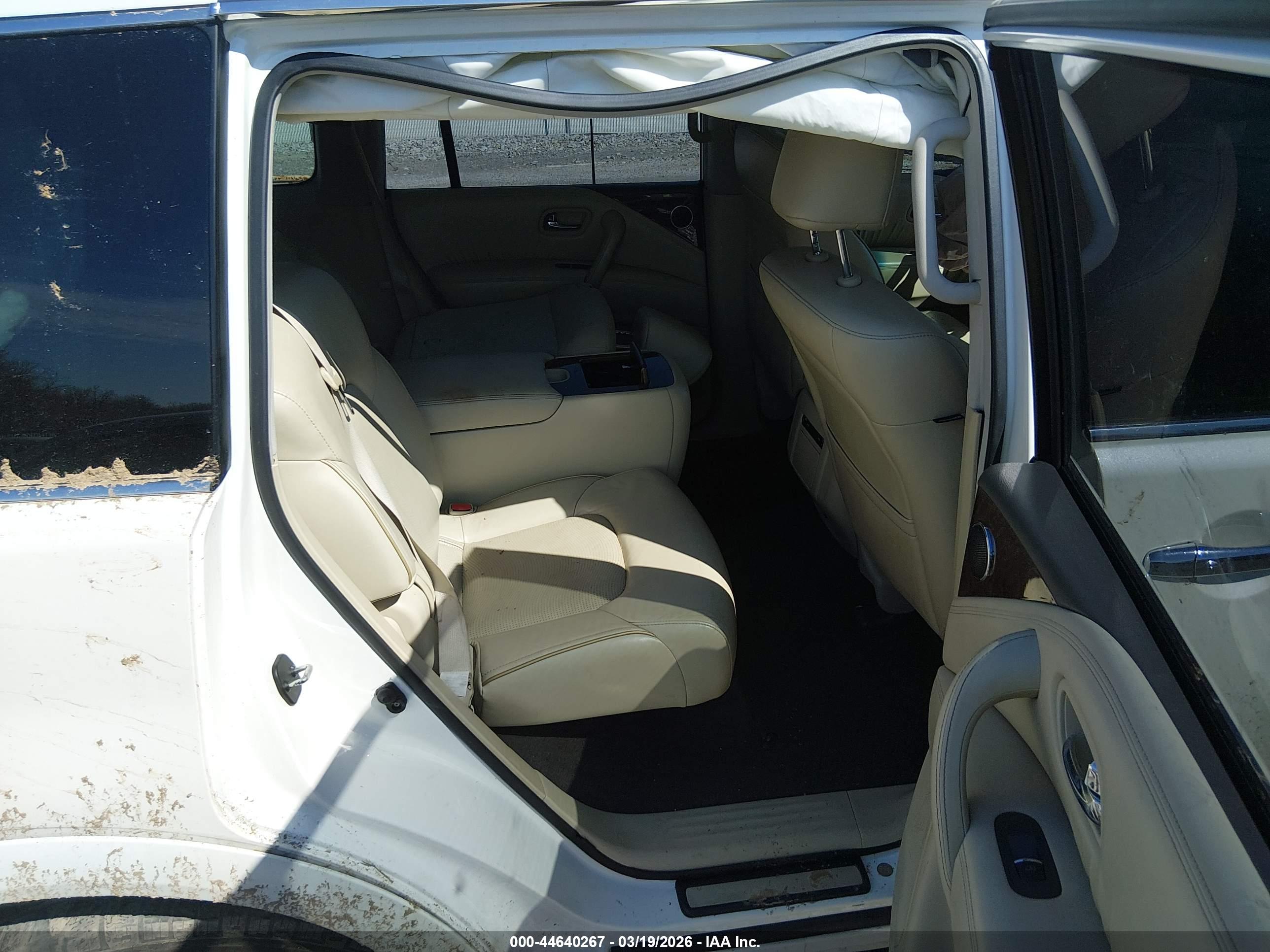 INFINITI QX80 image 8