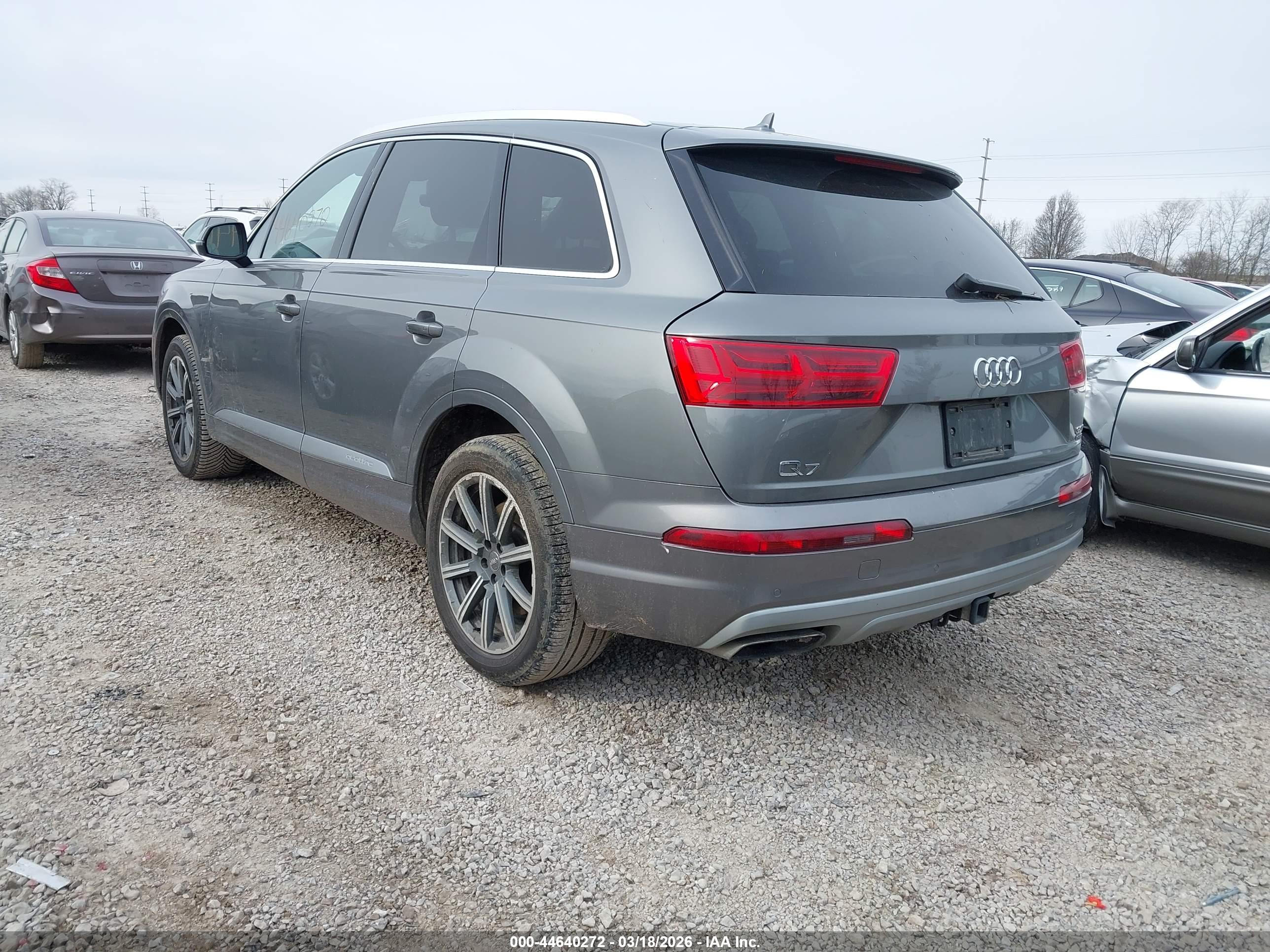 AUDI Q7 image 3