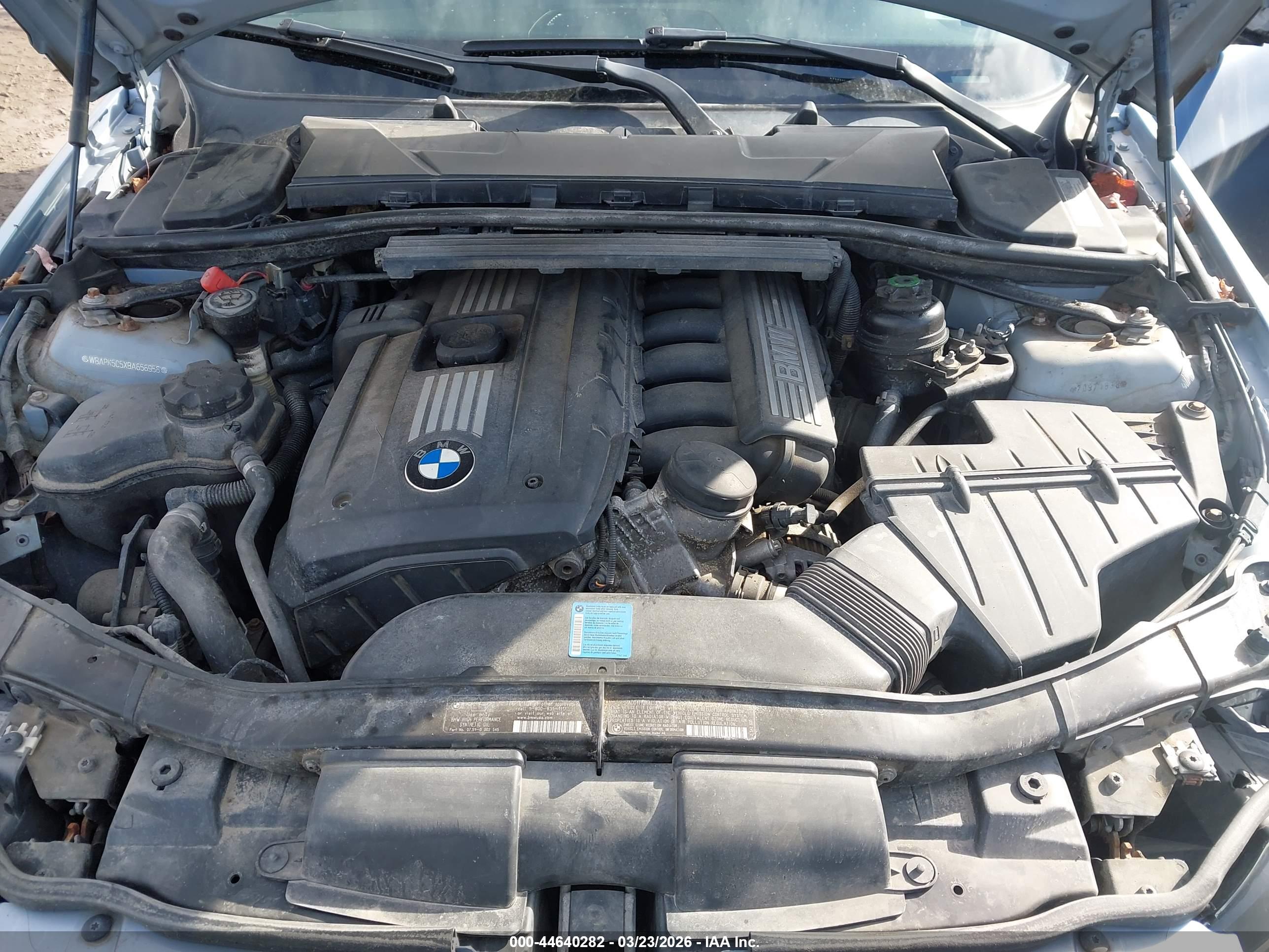 BMW 328I image 10