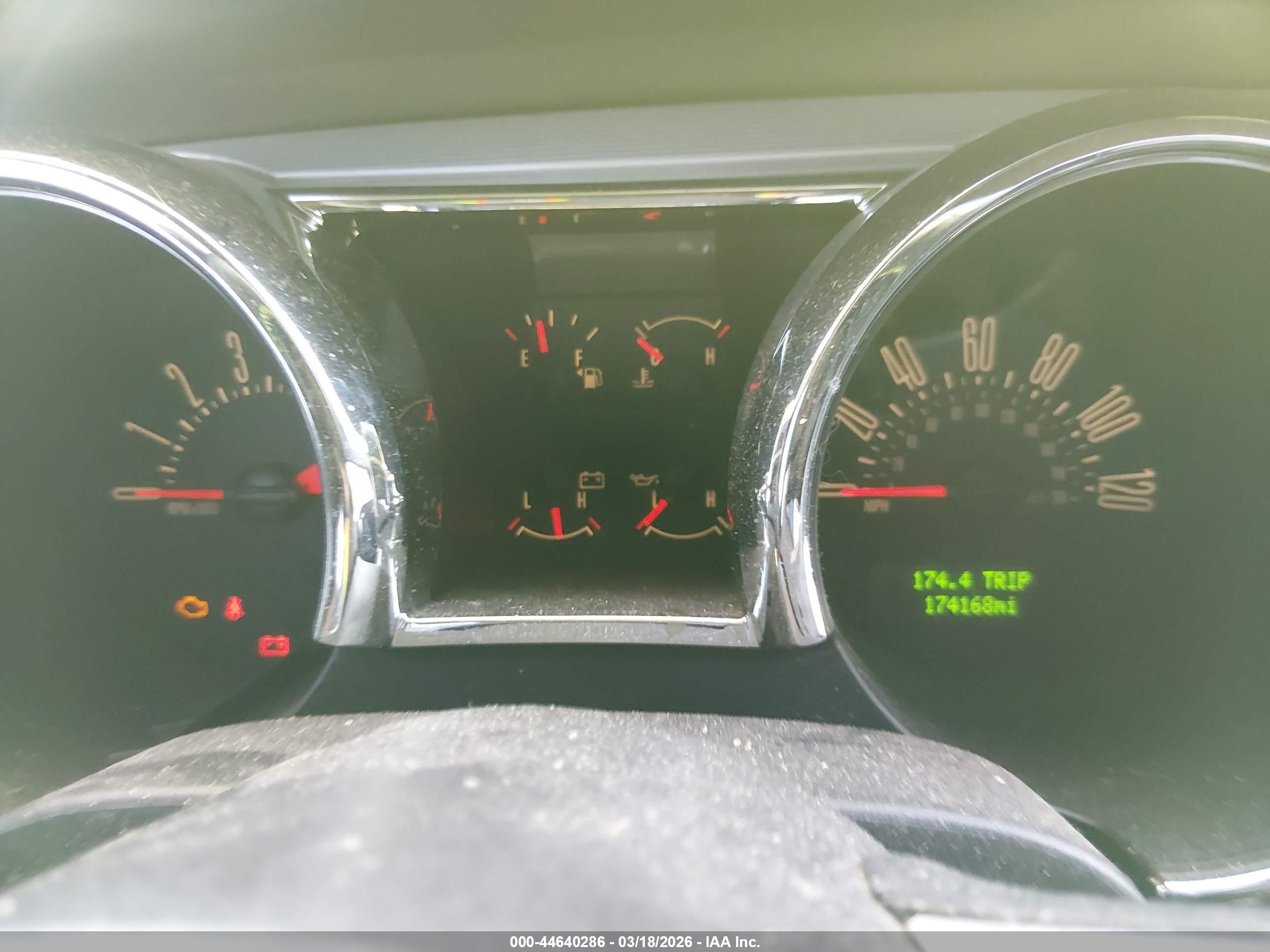 FORD MUSTANG image 7