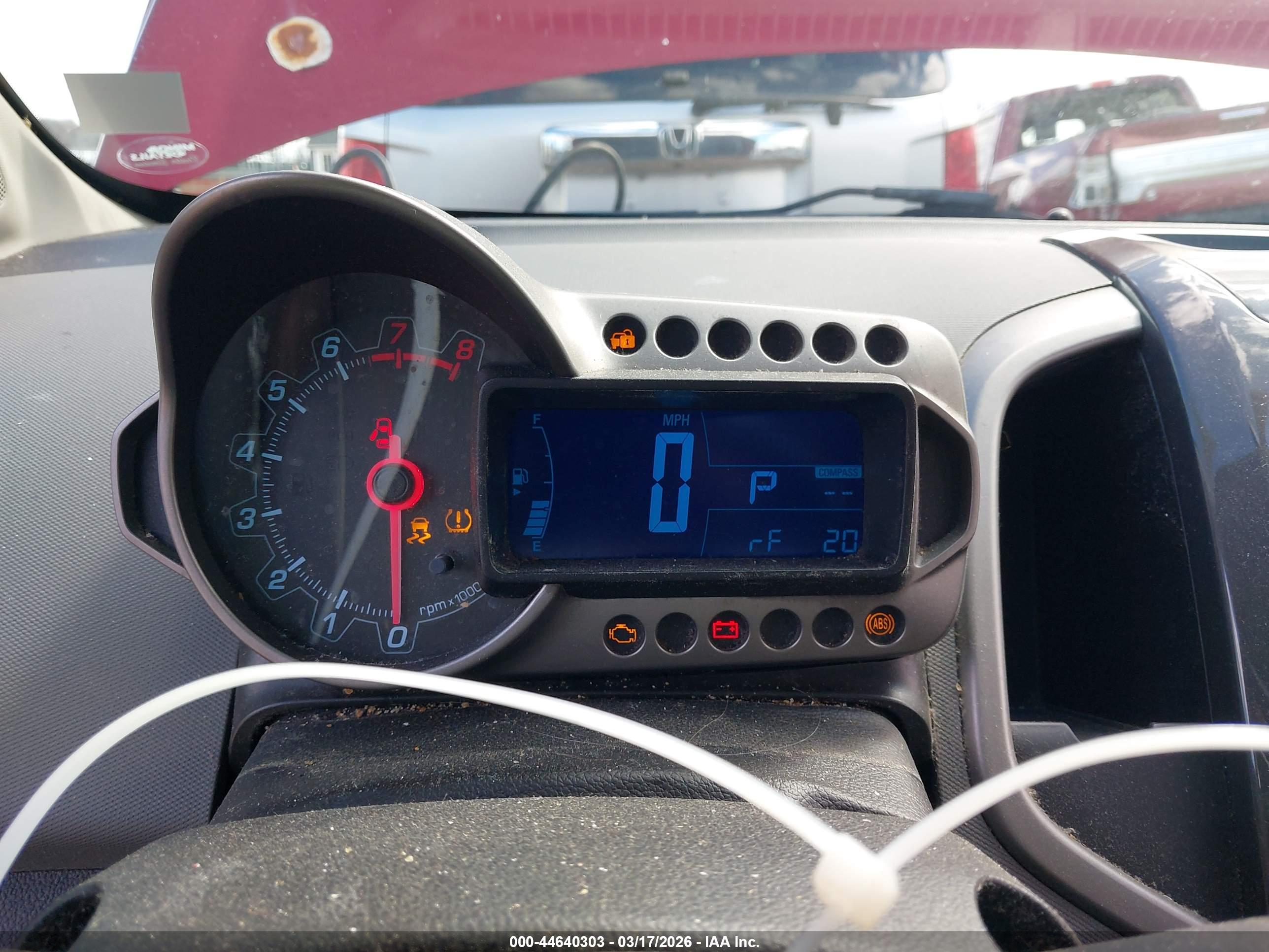 CHEVROLET SONIC image 7