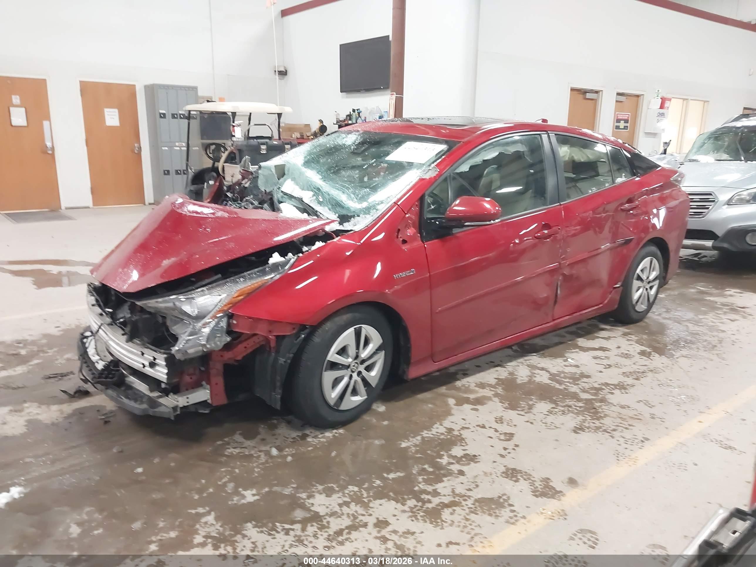 TOYOTA PRIUS image 2