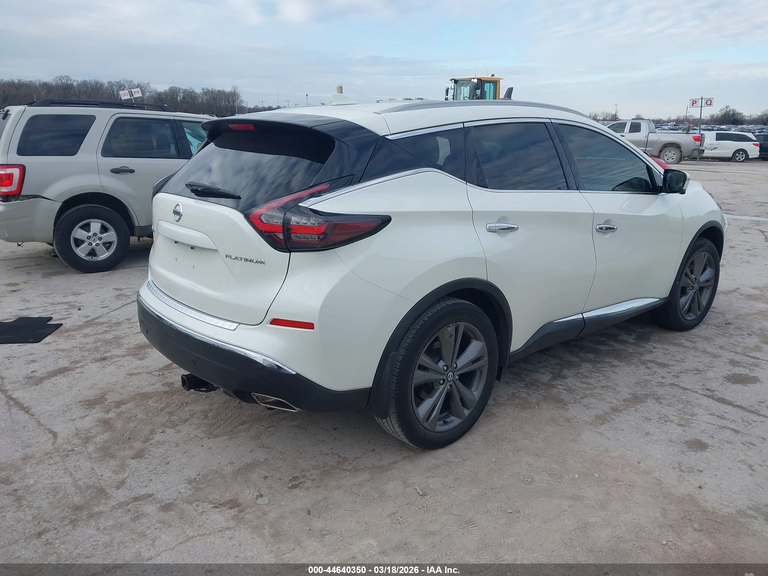 NISSAN MURANO image 4