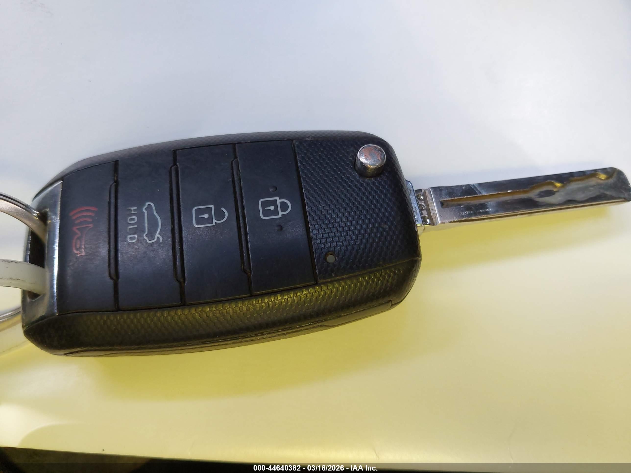 KIA OPTIMA image 11