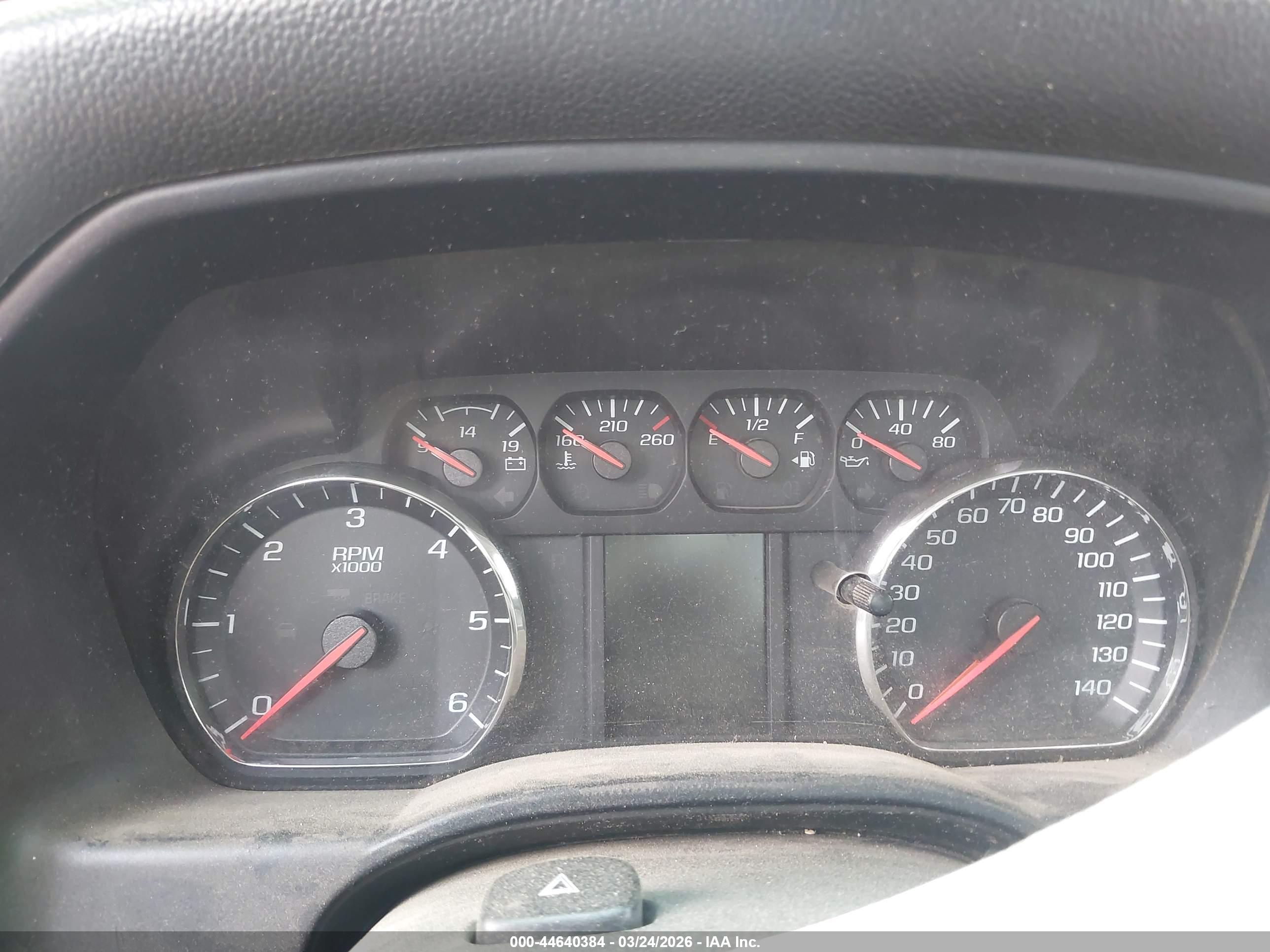 CHEVROLET SILVERADO image 7