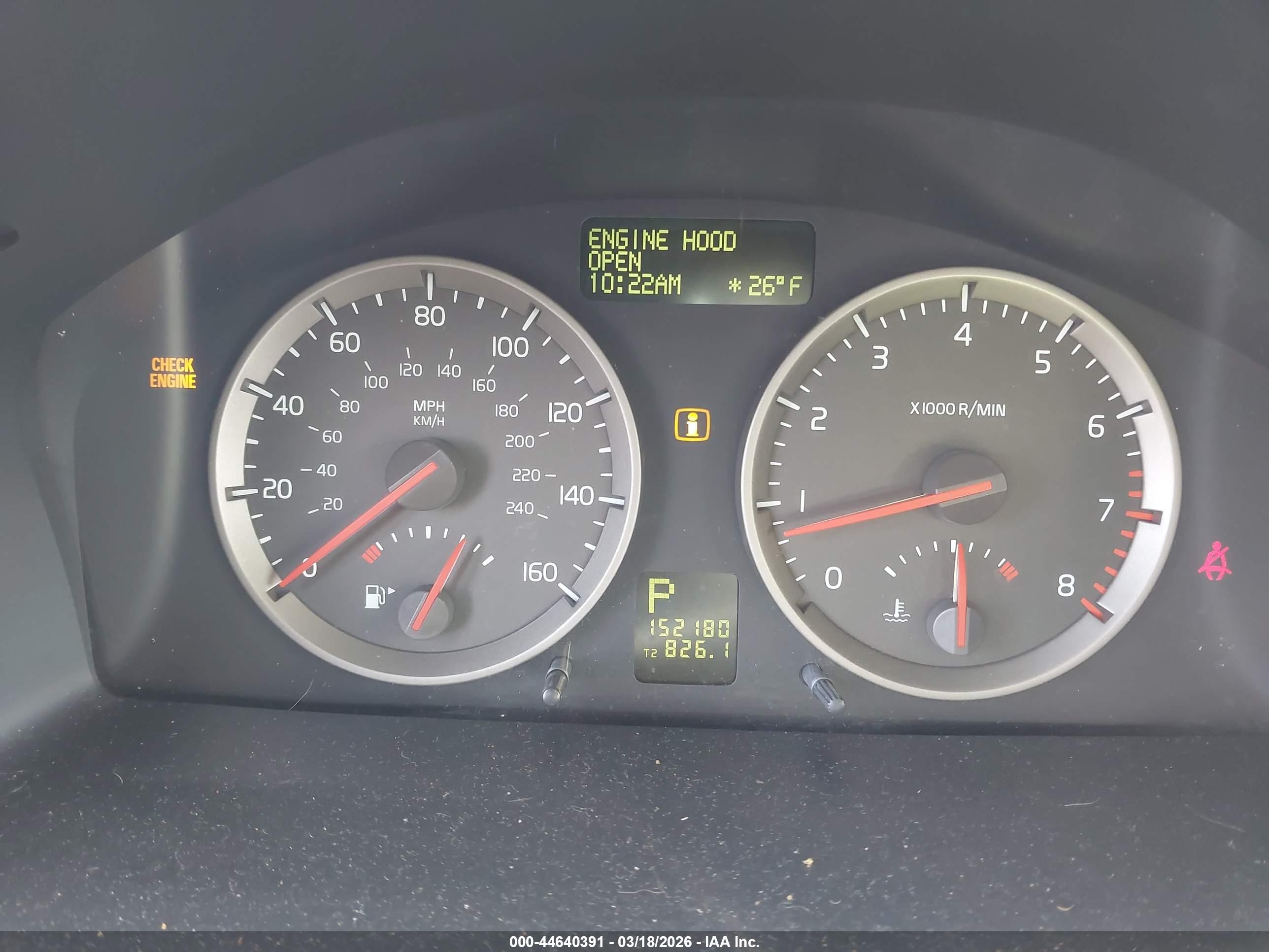 VOLVO V50 image 7