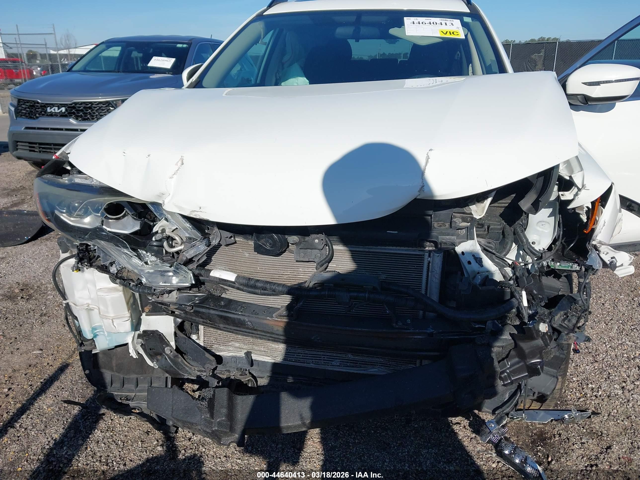 NISSAN ROGUE image 6