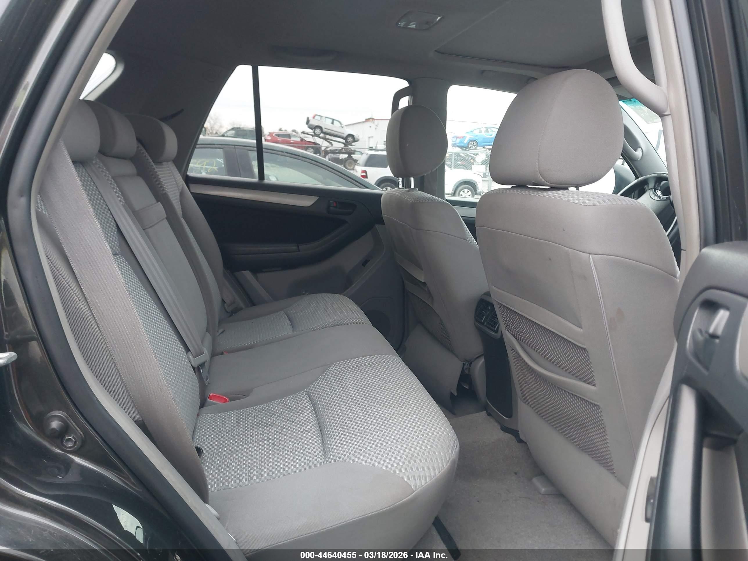 TOYOTA 4RUNNER image 8