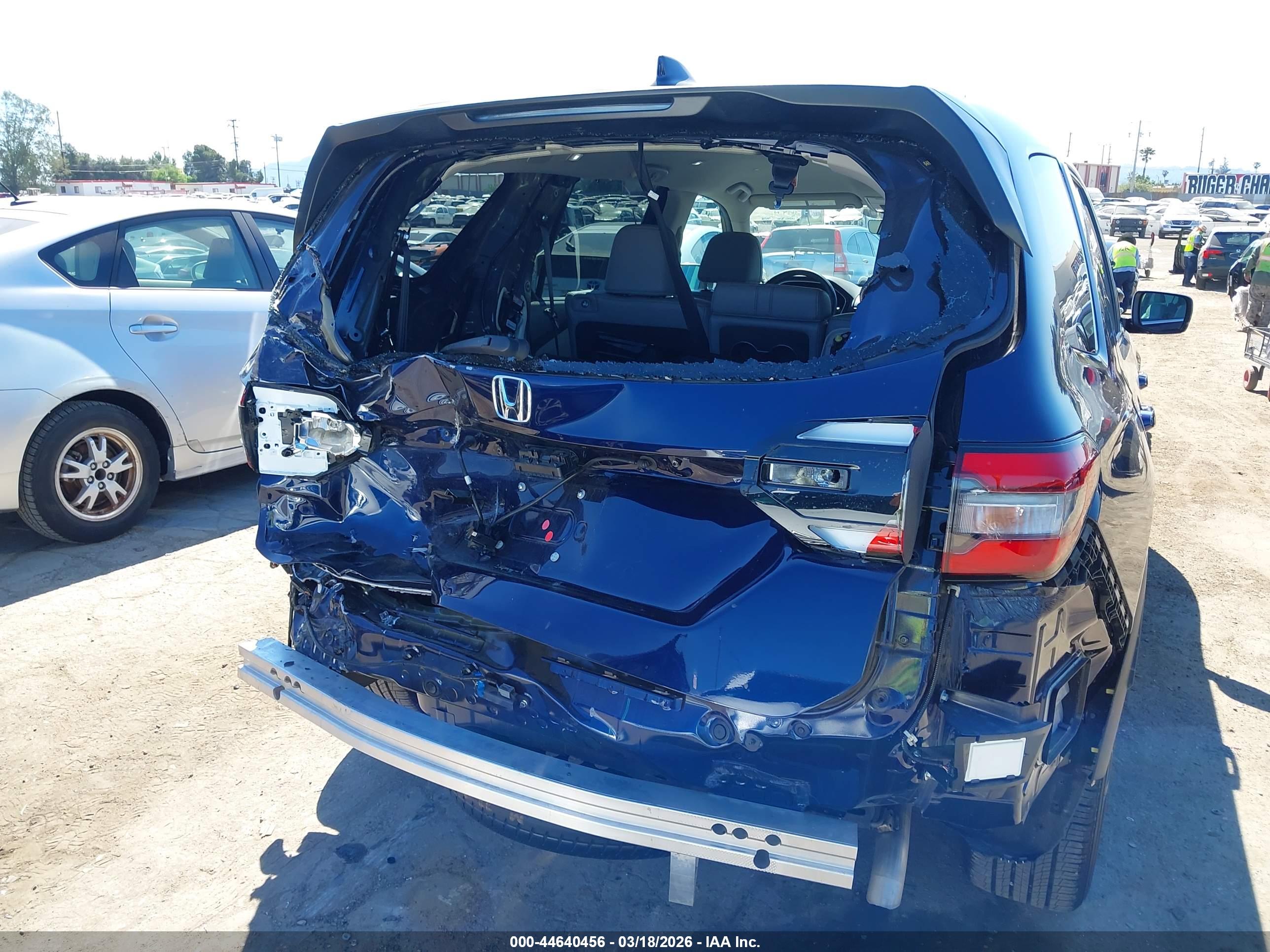 HONDA PILOT image 6