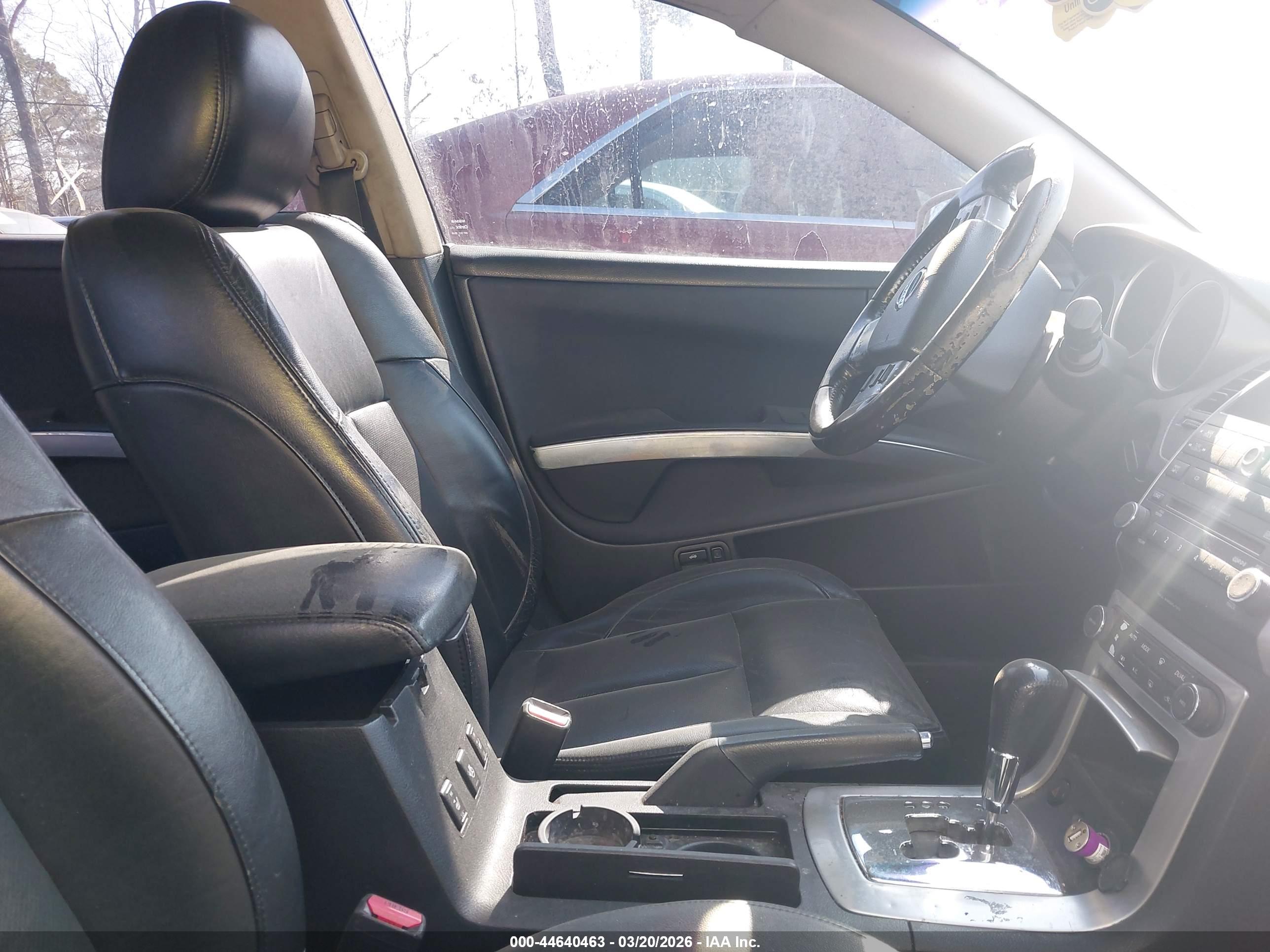 NISSAN MAXIMA image 5