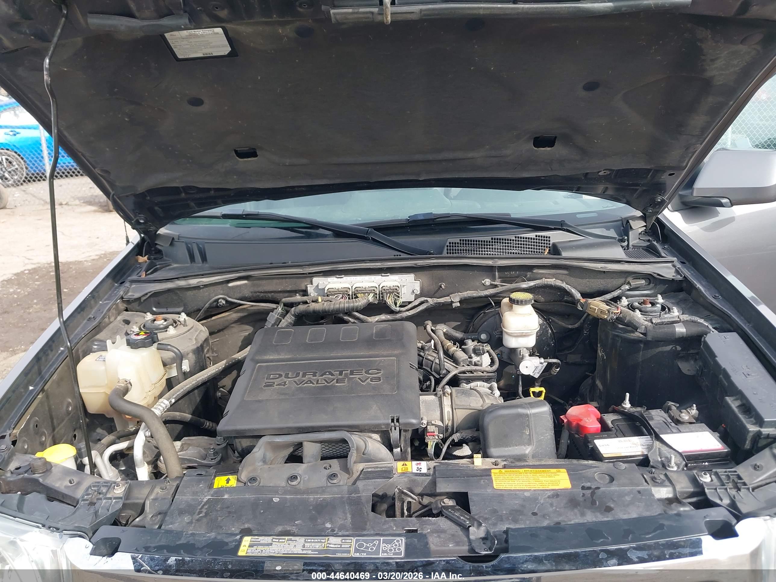 FORD ESCAPE image 10