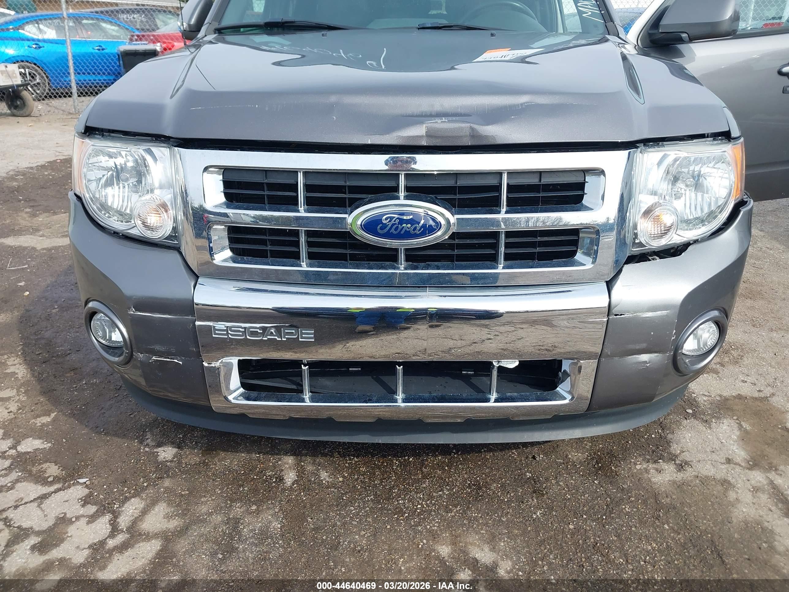 FORD ESCAPE image 6