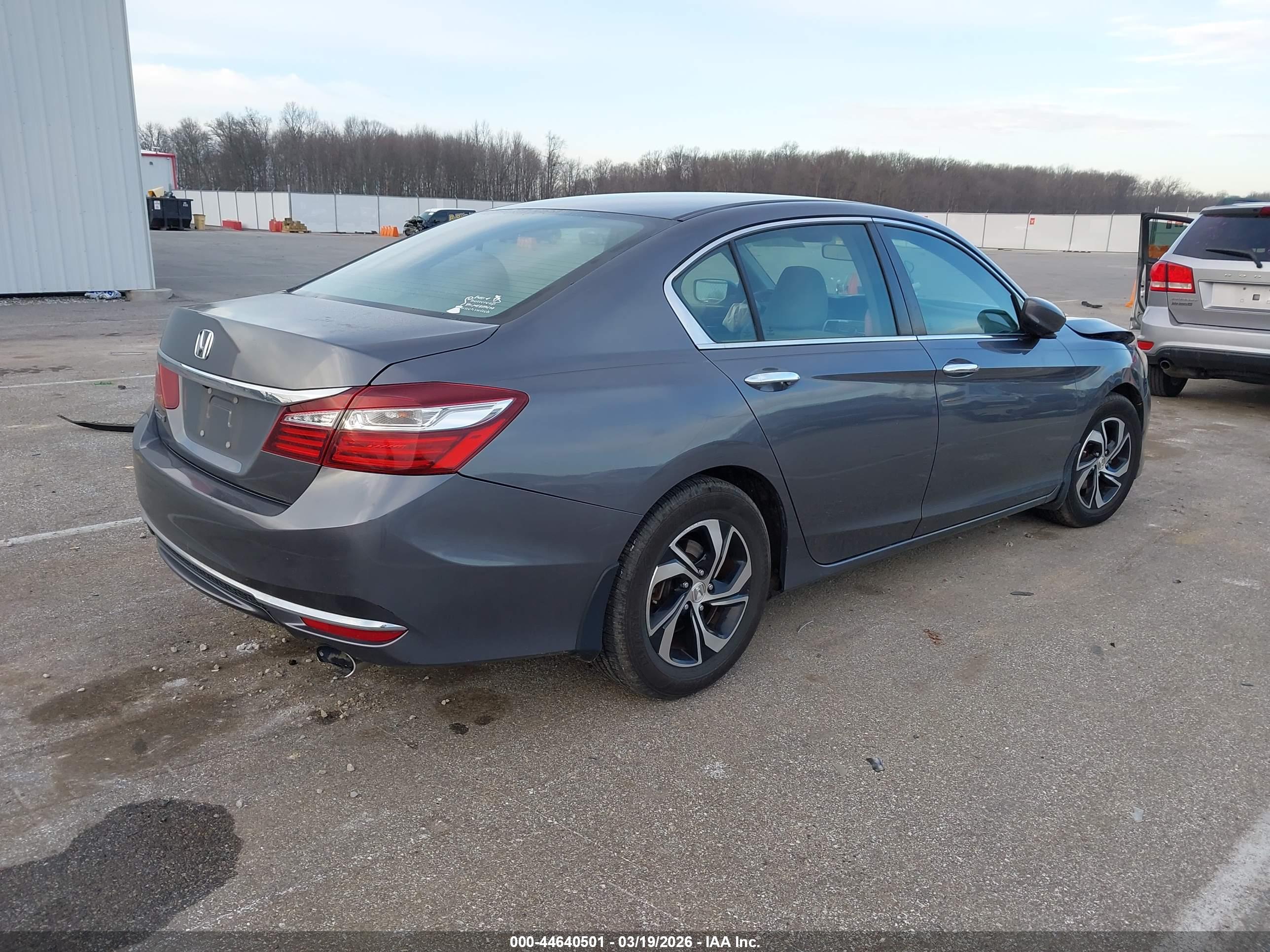 HONDA ACCORD image 4