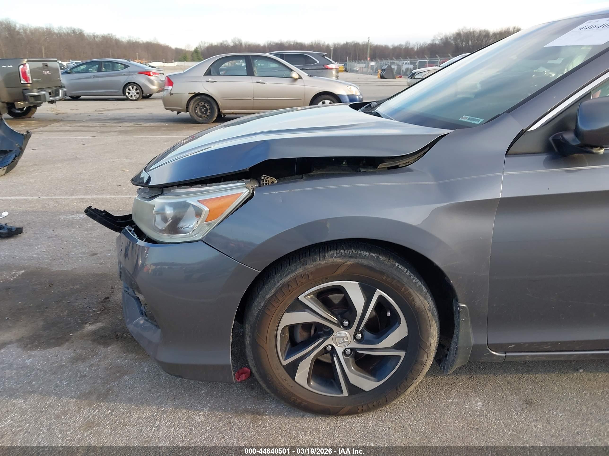 HONDA ACCORD image 6