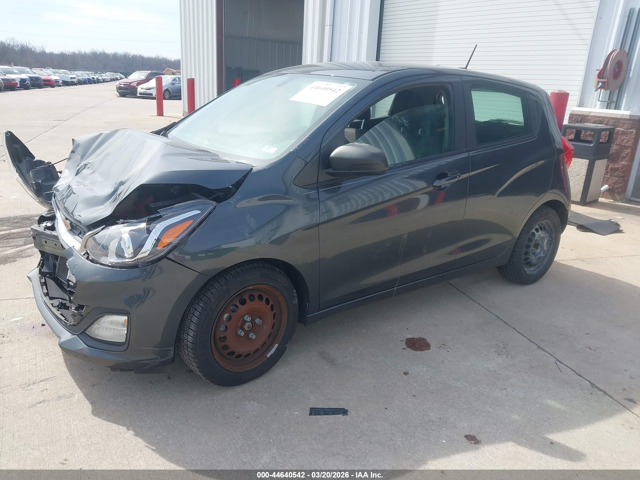 CHEVROLET SPARK image 2