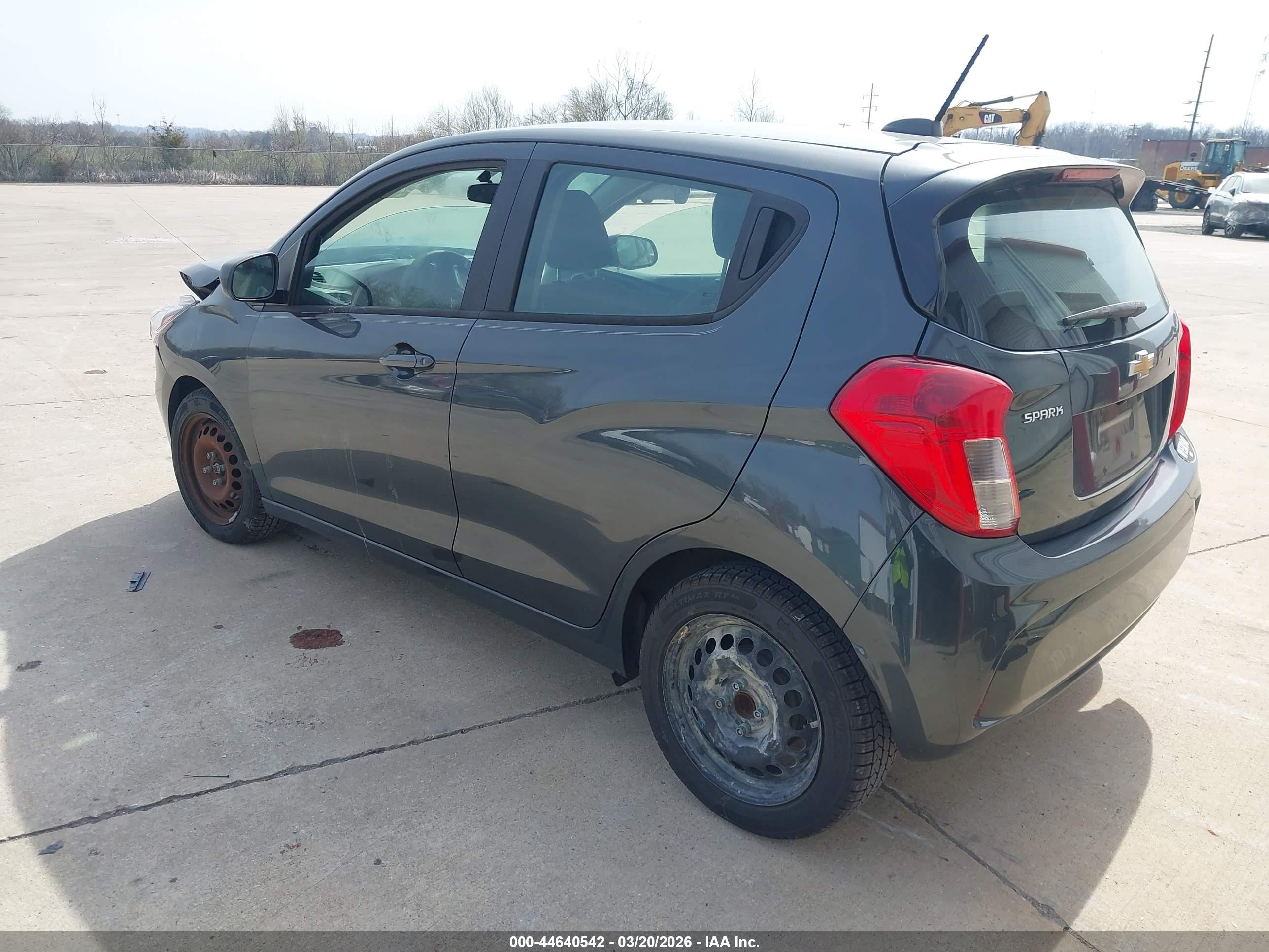 CHEVROLET SPARK image 3