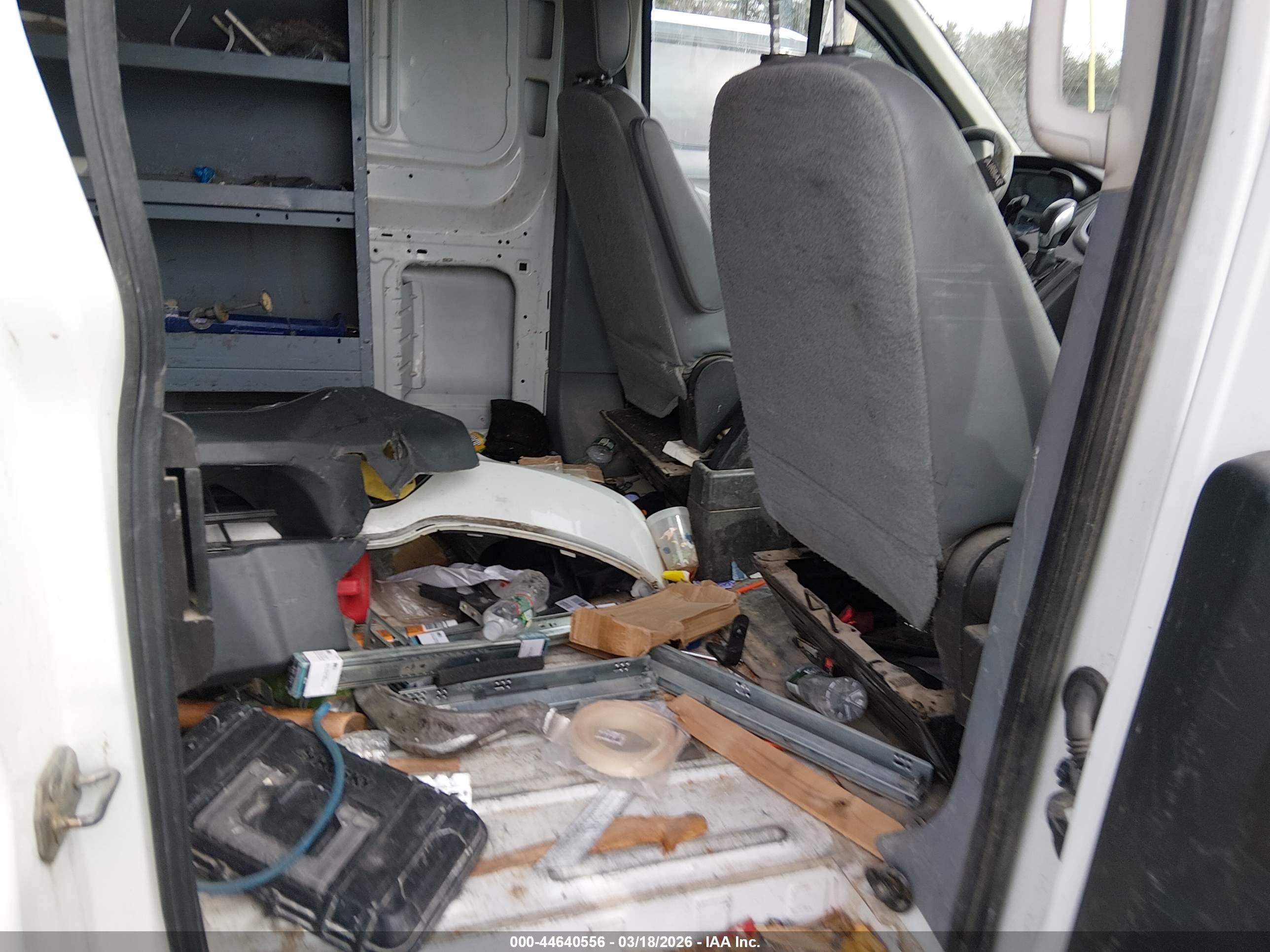 FORD TRANSIT-150 image 8