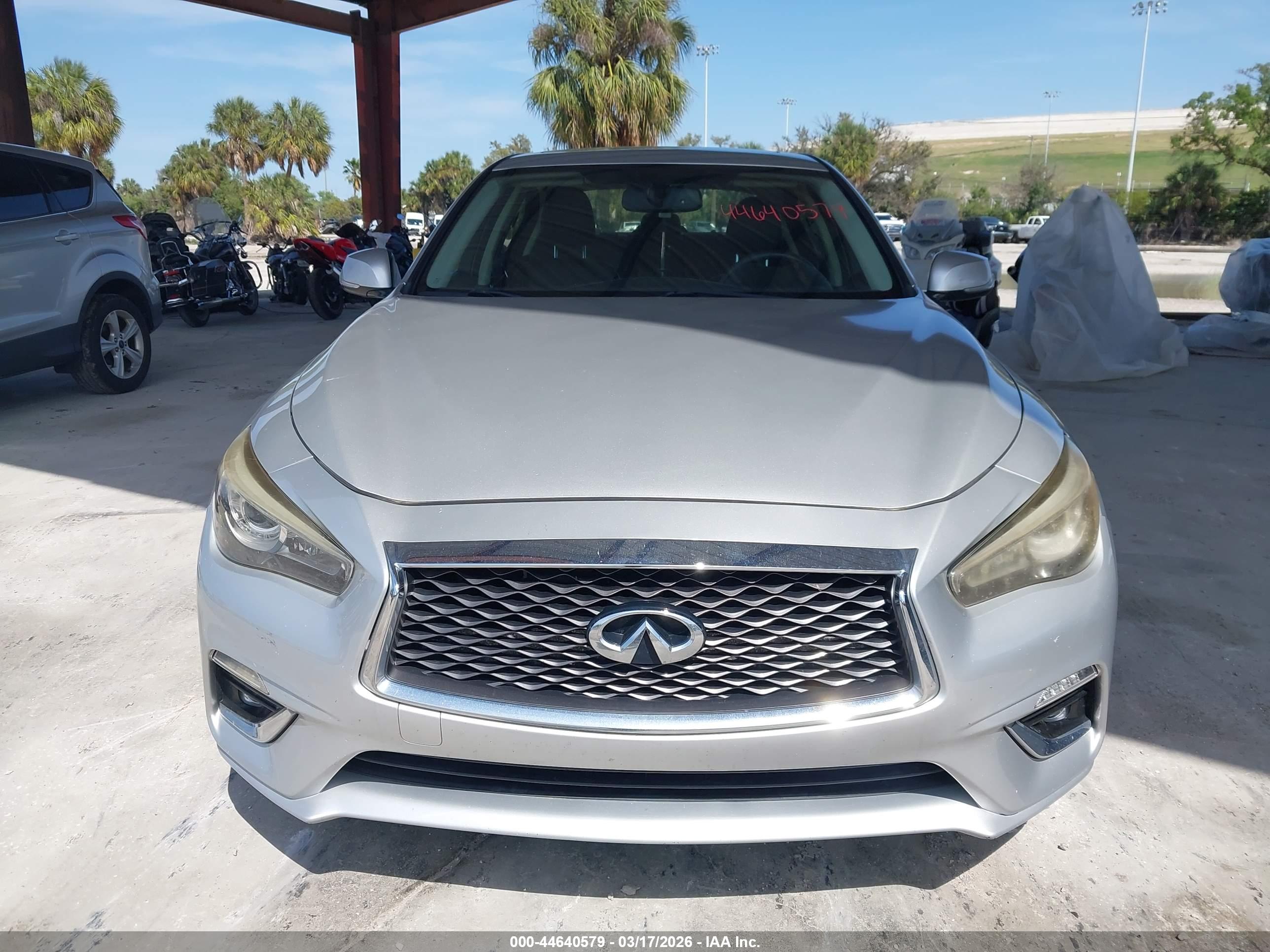 INFINITI Q50 image 6