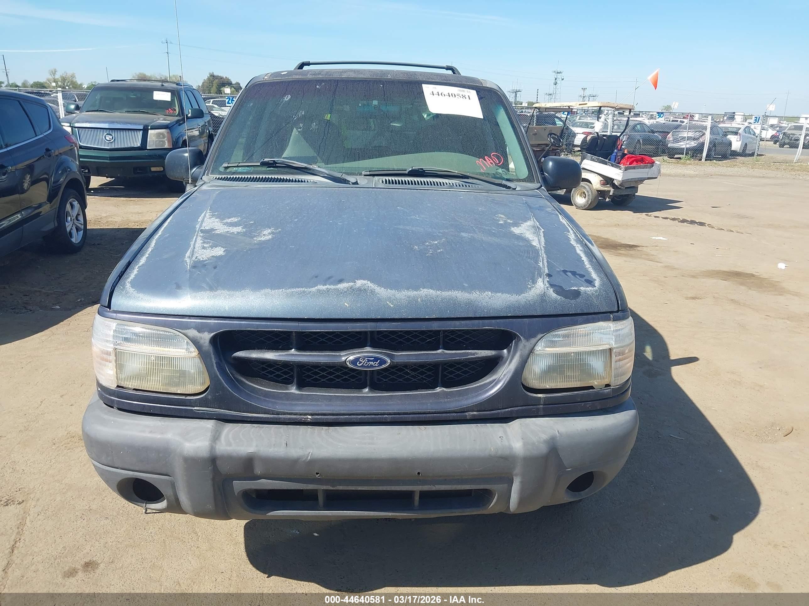 FORD EXPLORER image 6