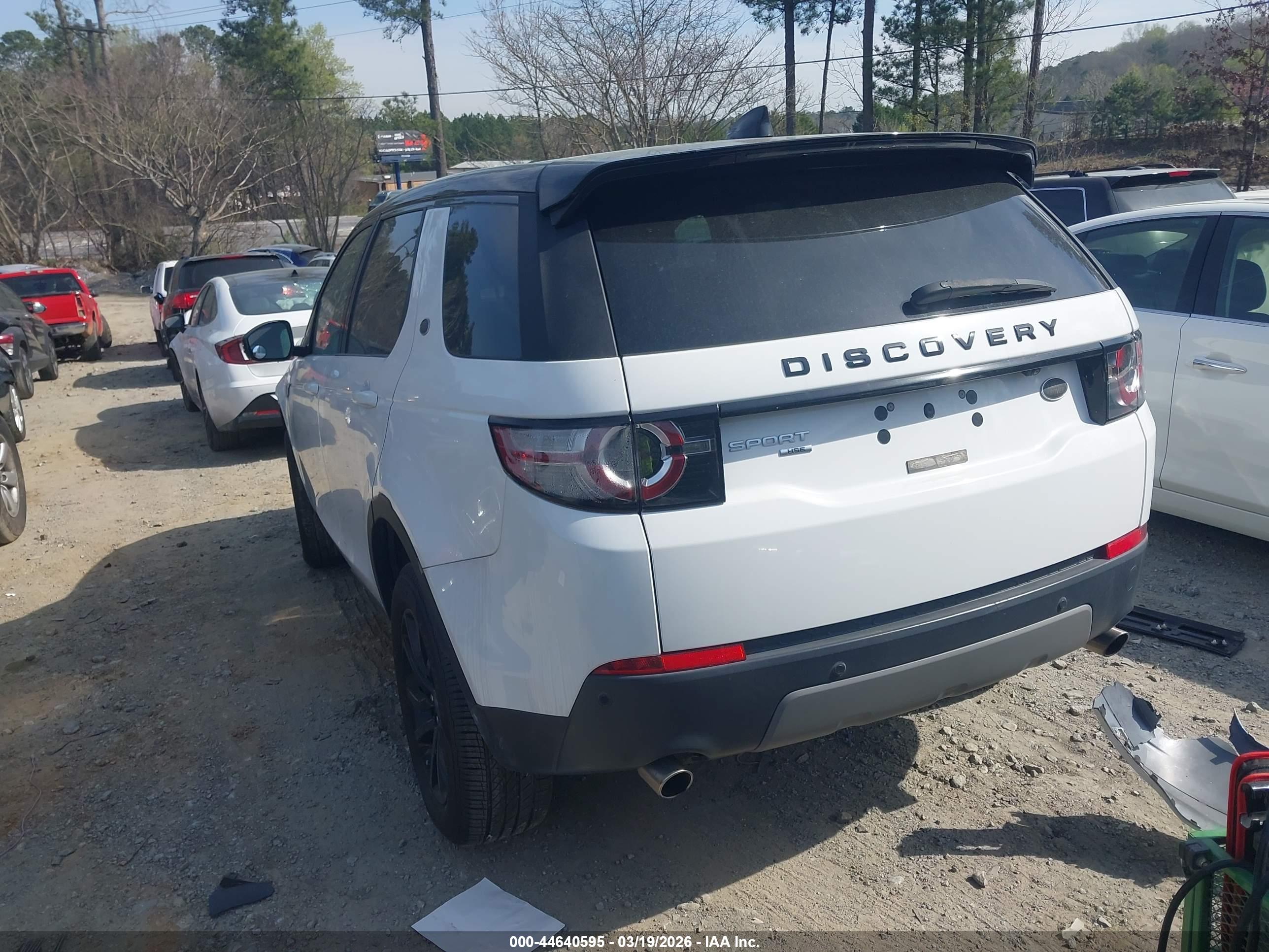 LAND ROVER image 3