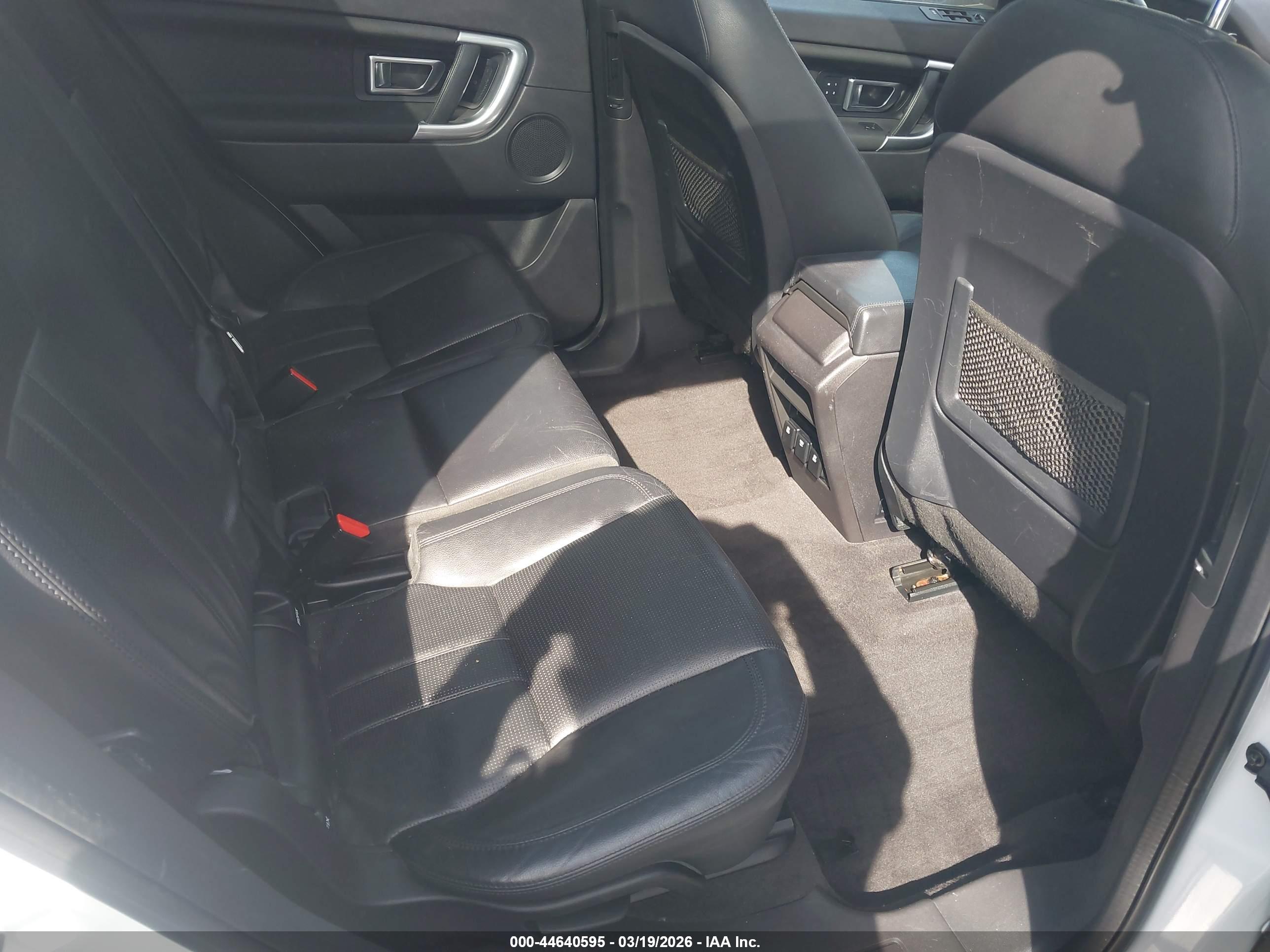 LAND ROVER image 8