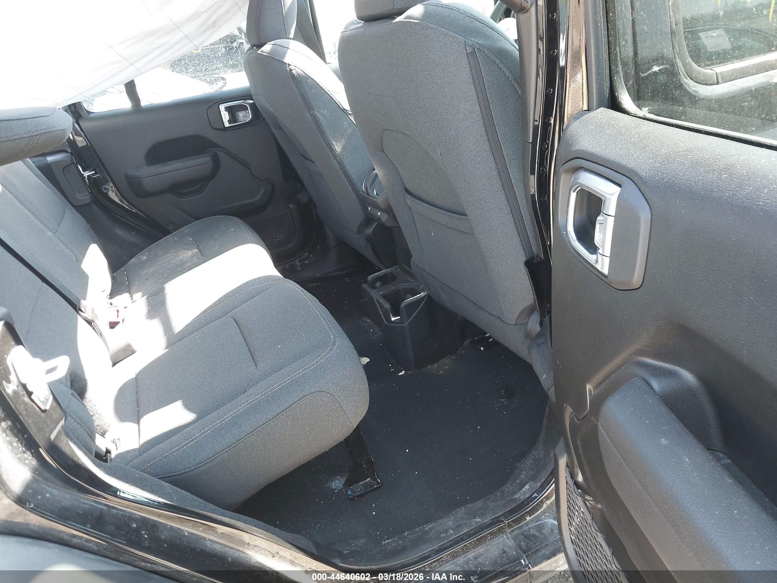 JEEP WRANGLER image 8