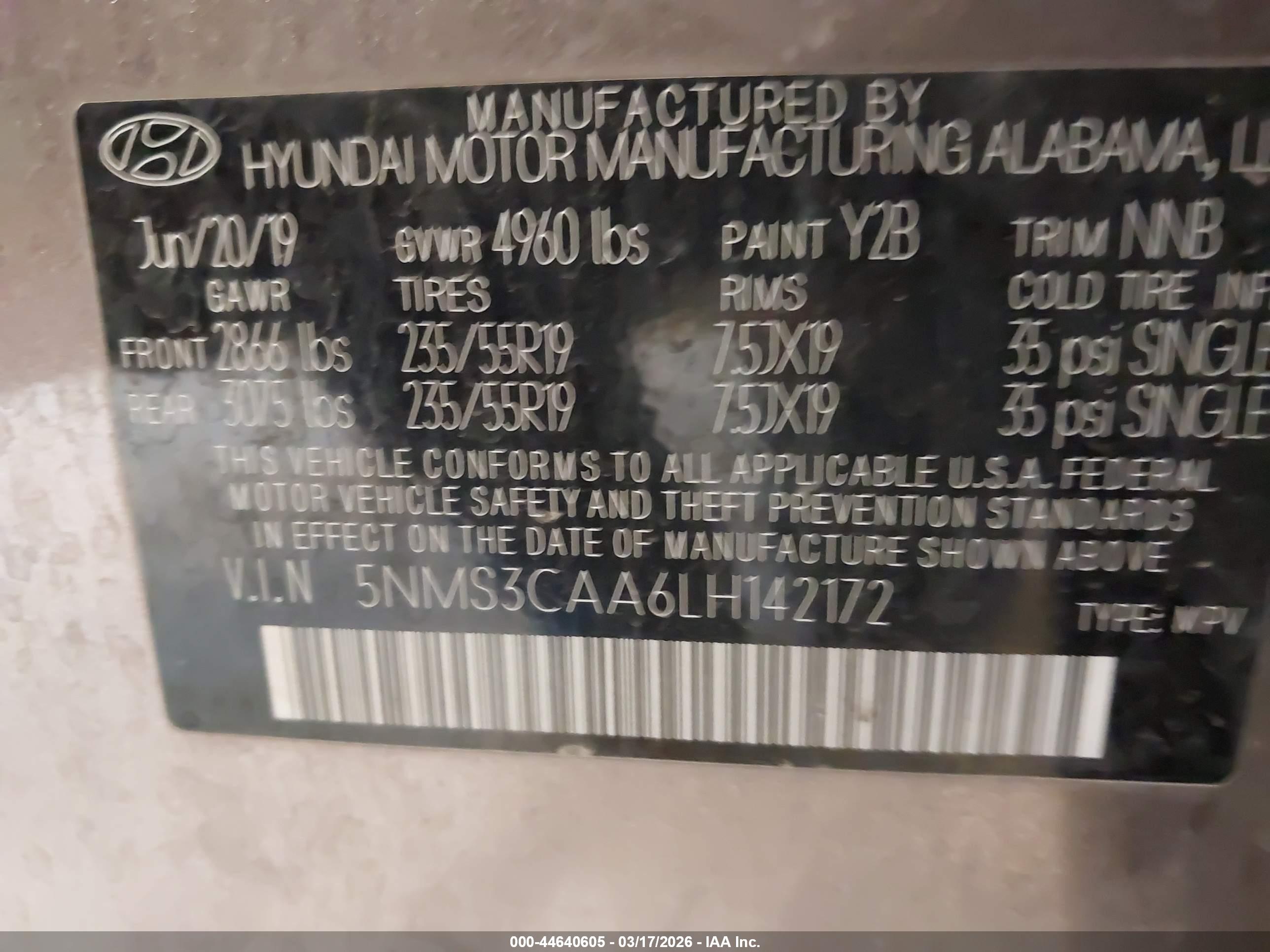 HYUNDAI SANTA image 9
