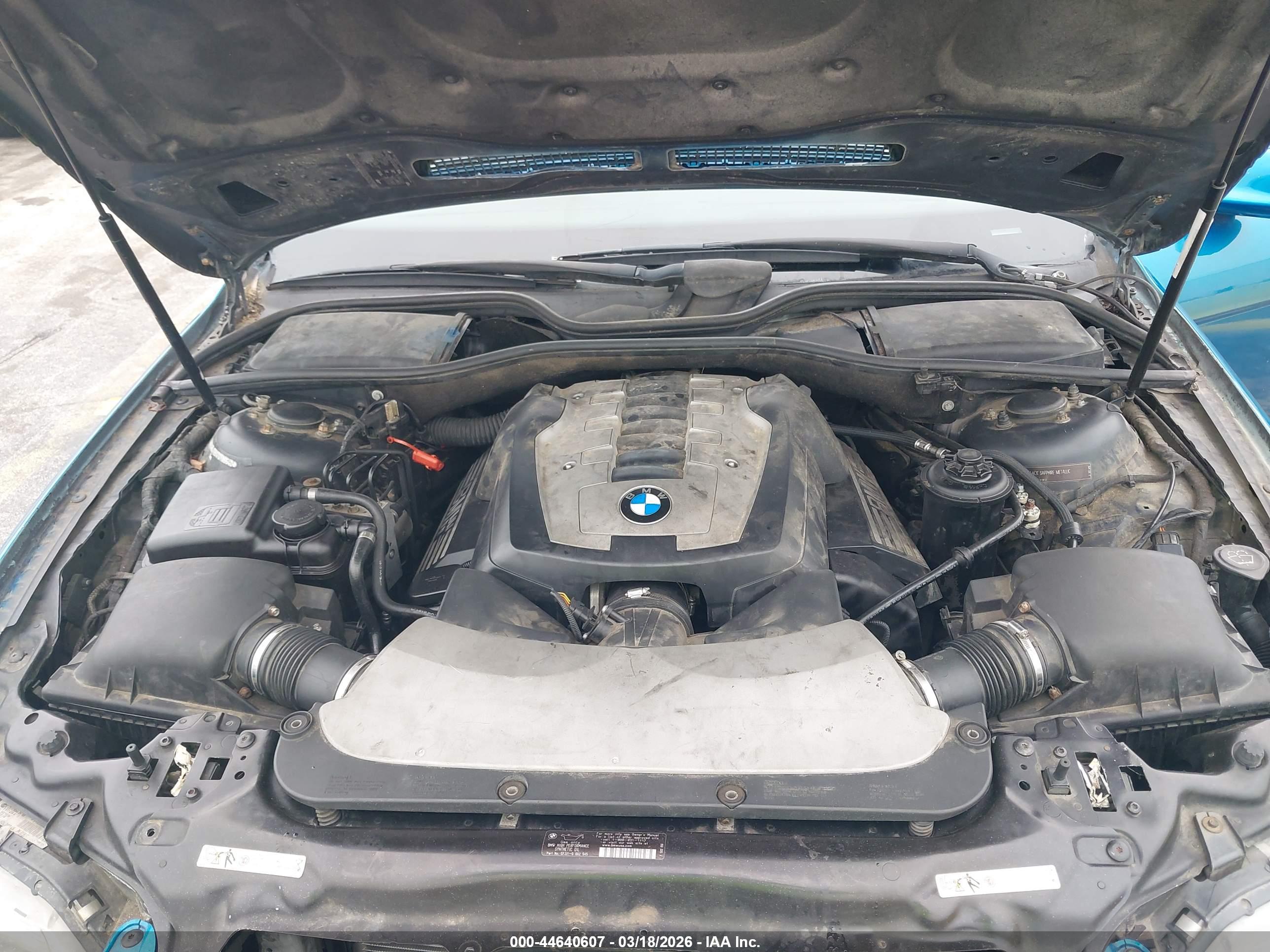 BMW 750I image 10