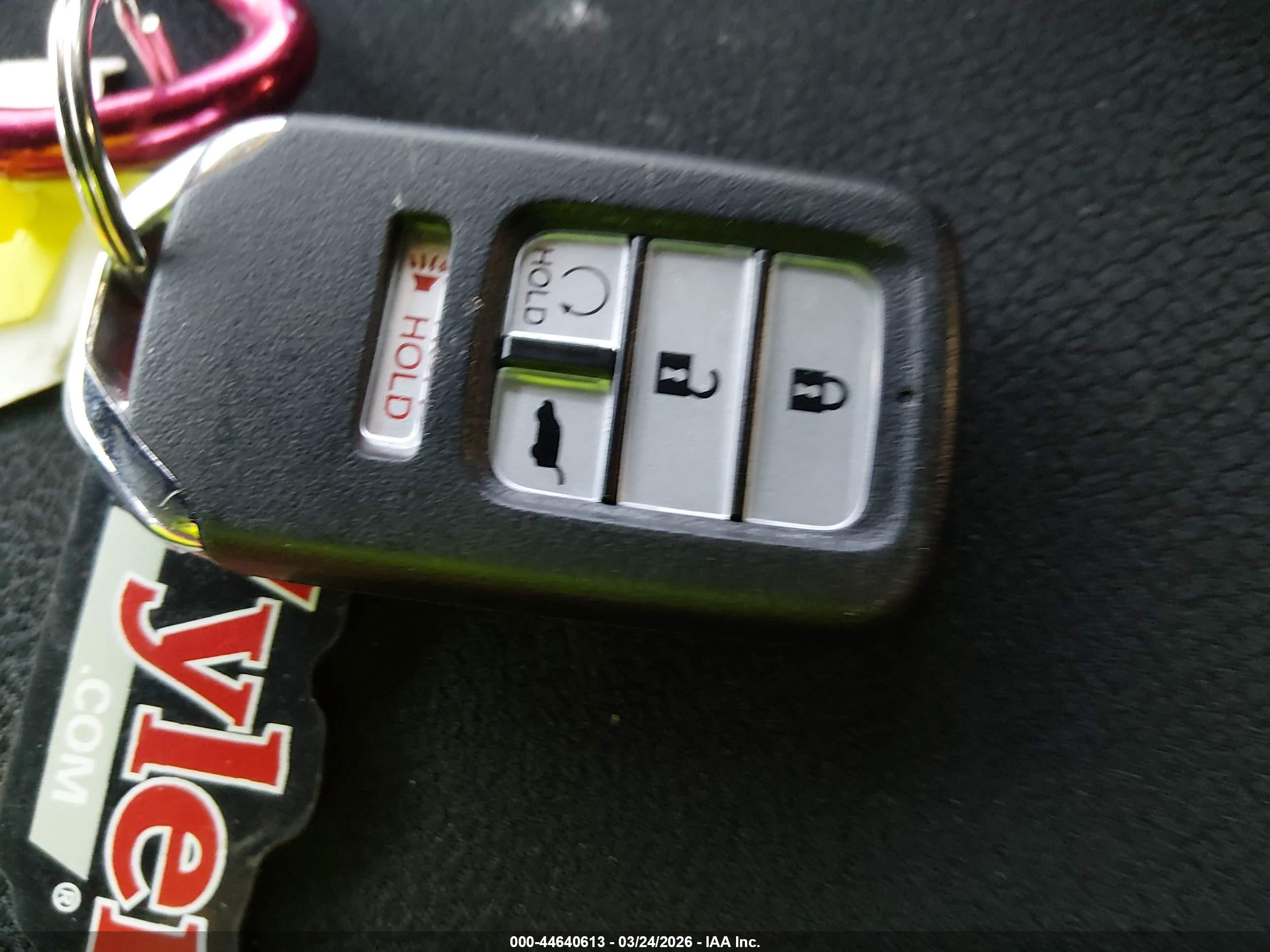 HONDA CR-V image 11