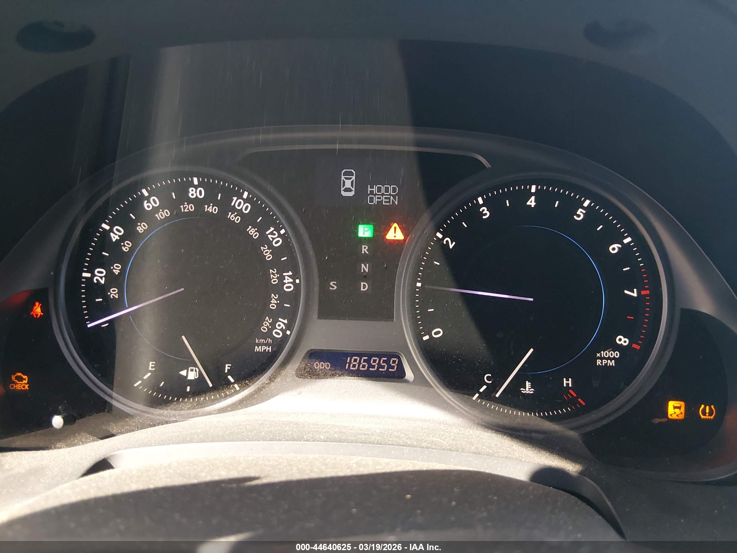 LEXUS IS image 7