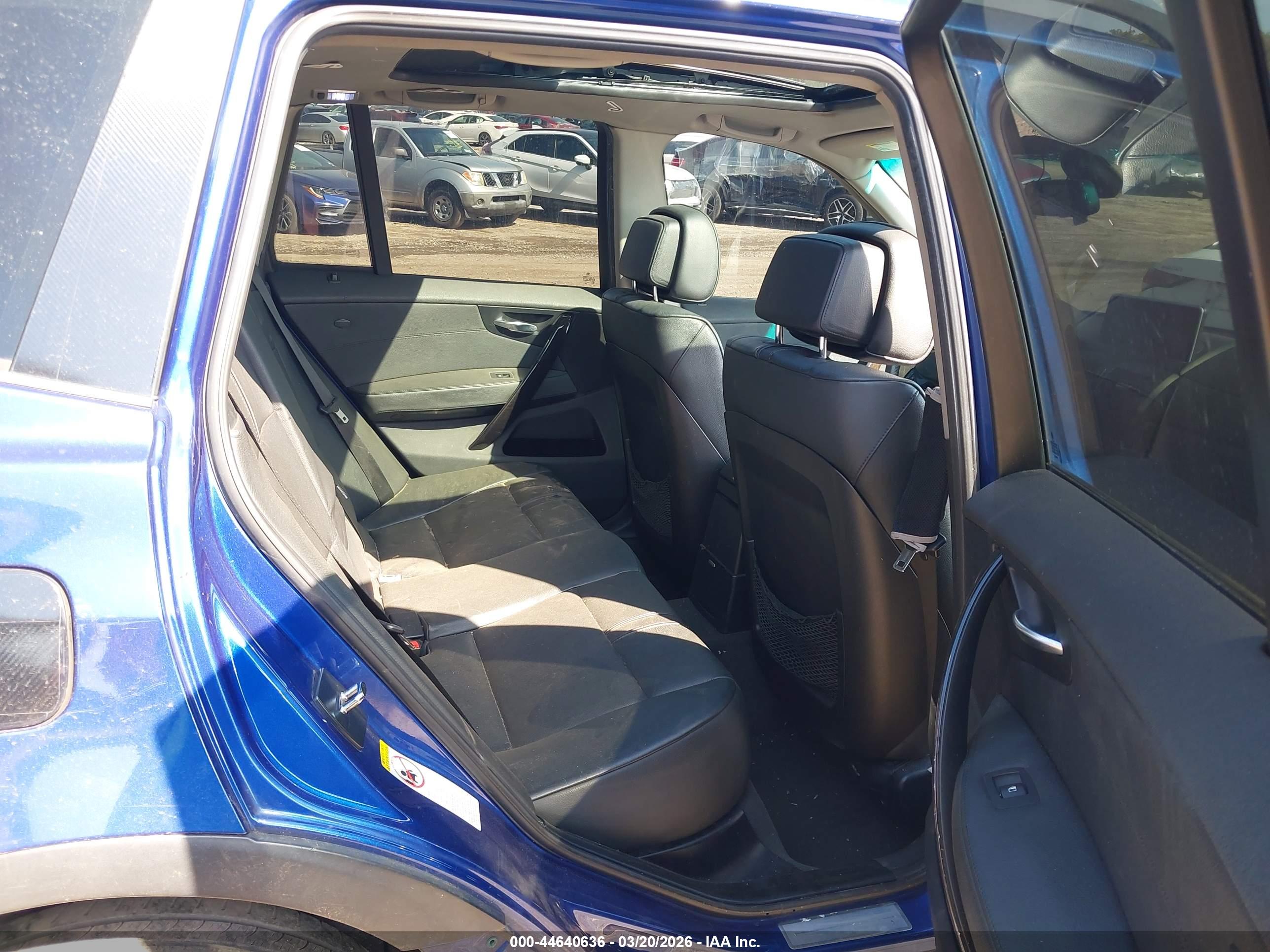 BMW X3 image 8