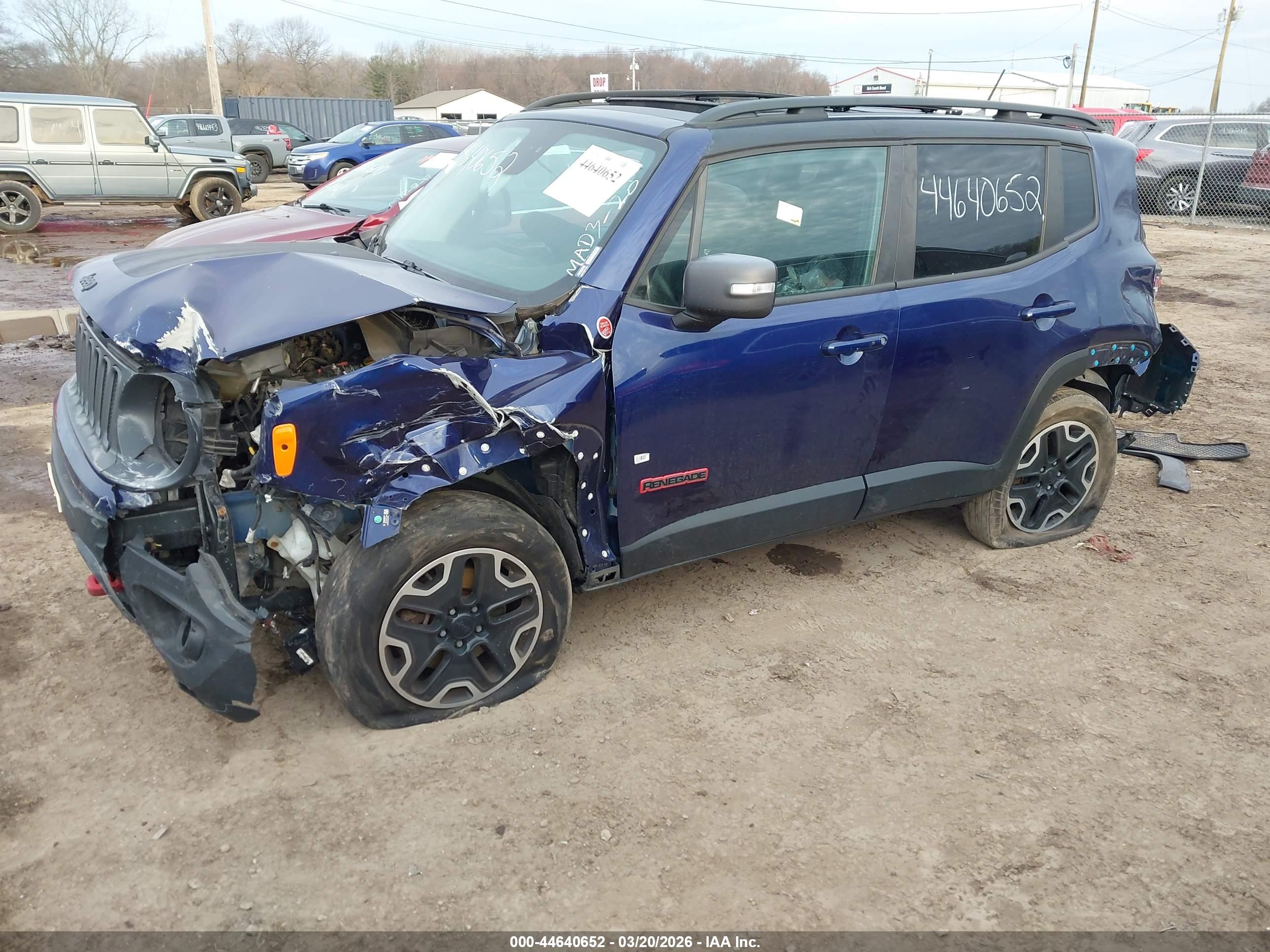 JEEP RENEGADE image 2