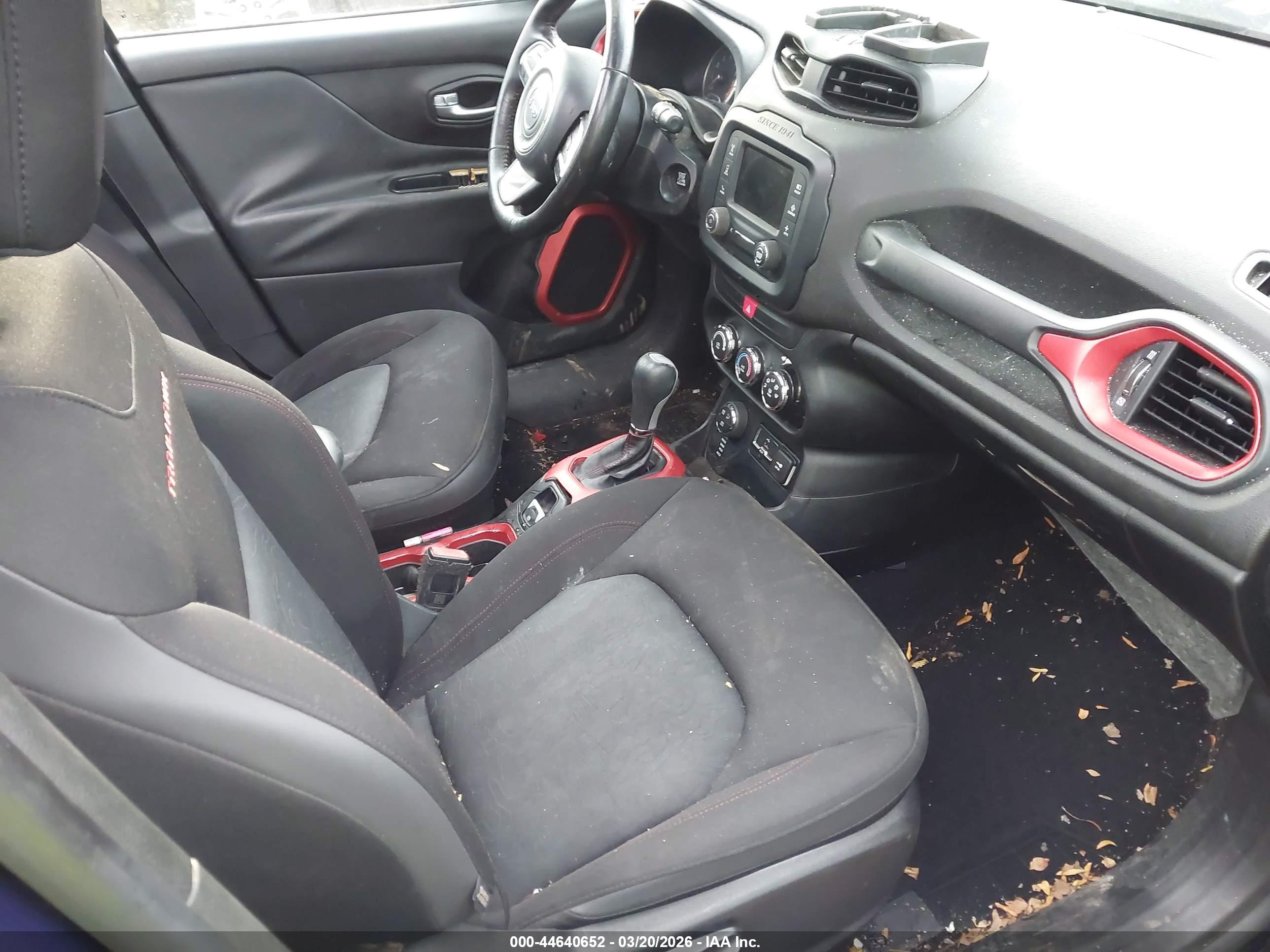 JEEP RENEGADE image 5