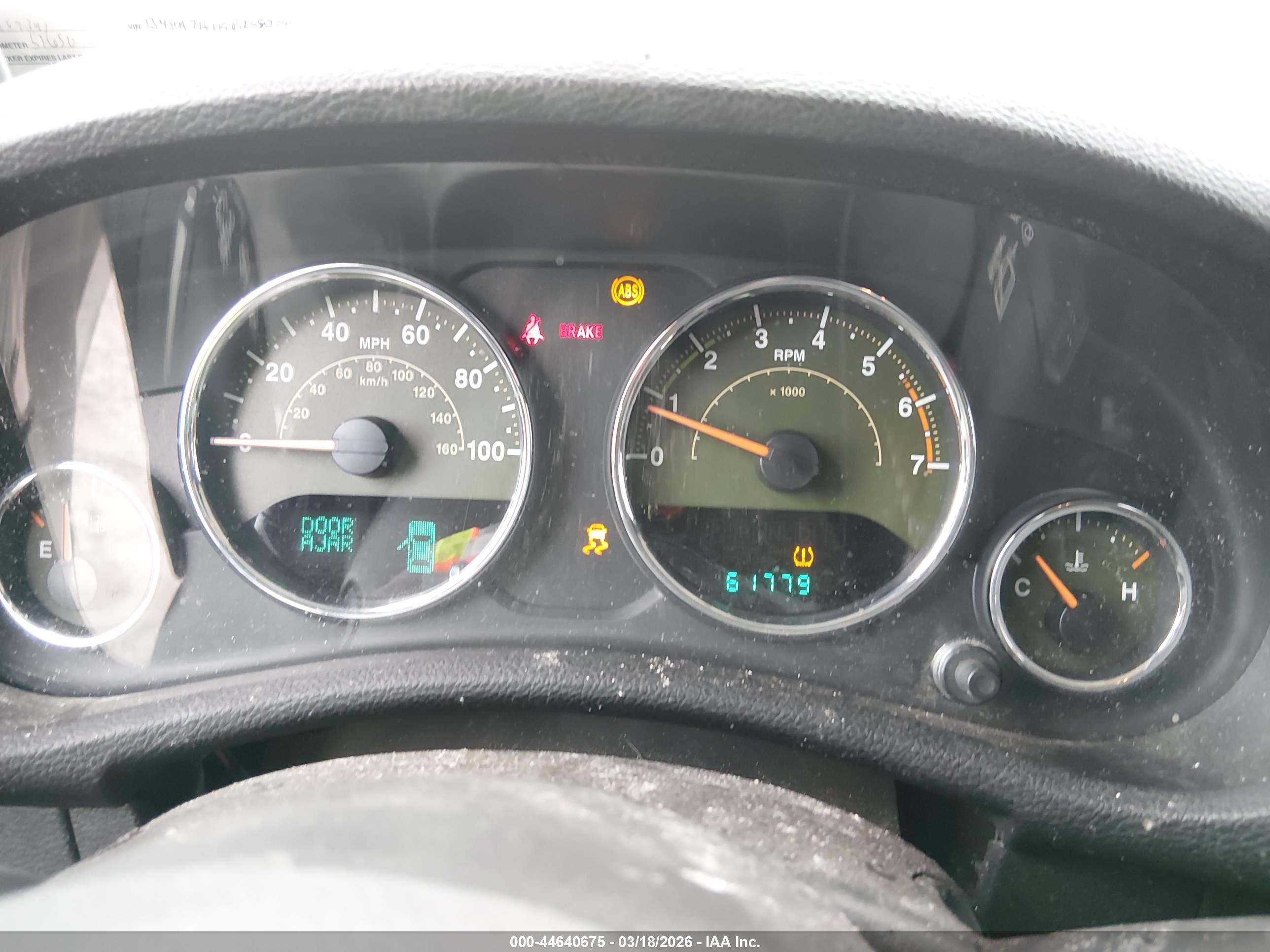 JEEP WRANGLER image 7
