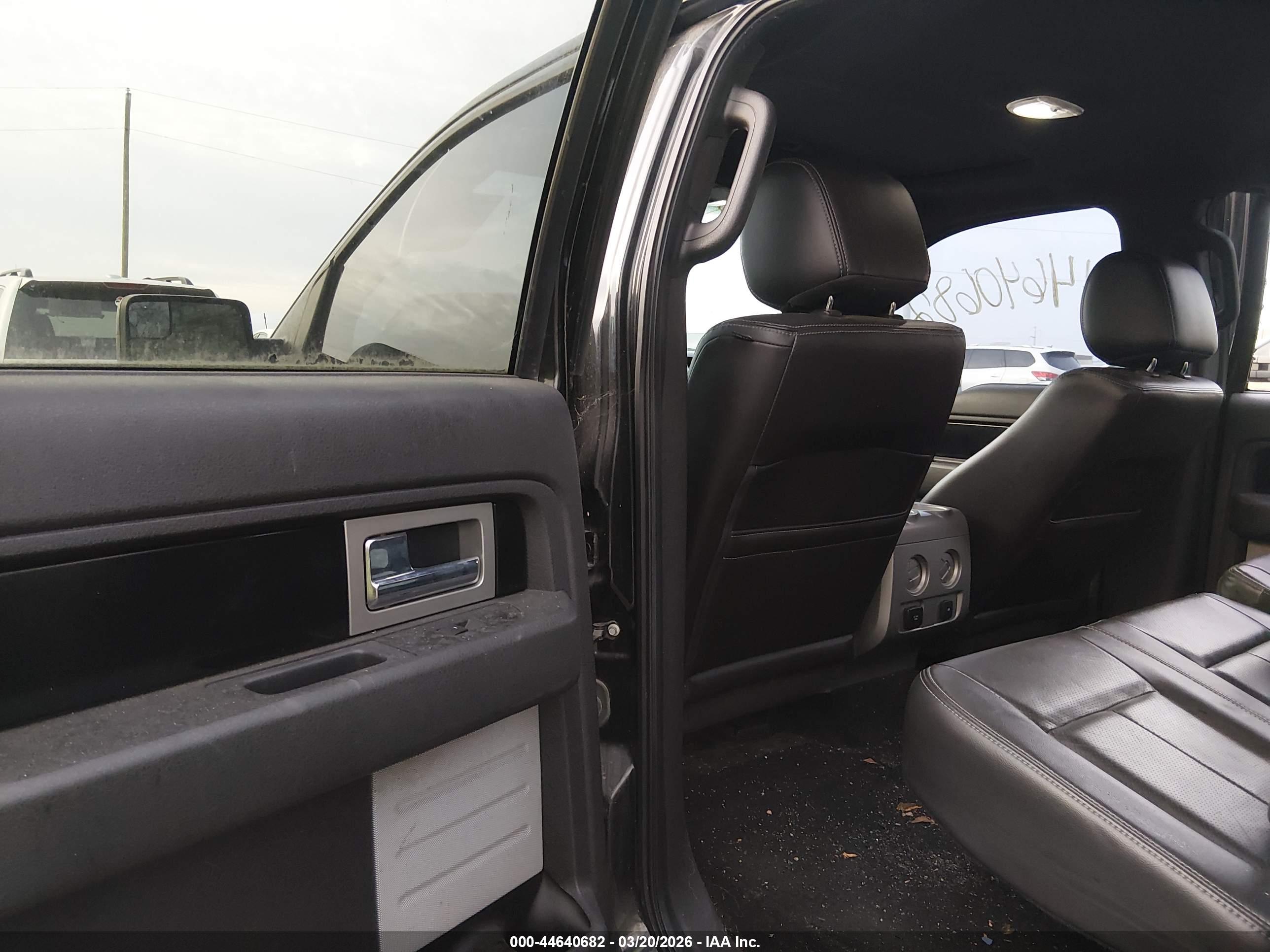 FORD F-150 image 8
